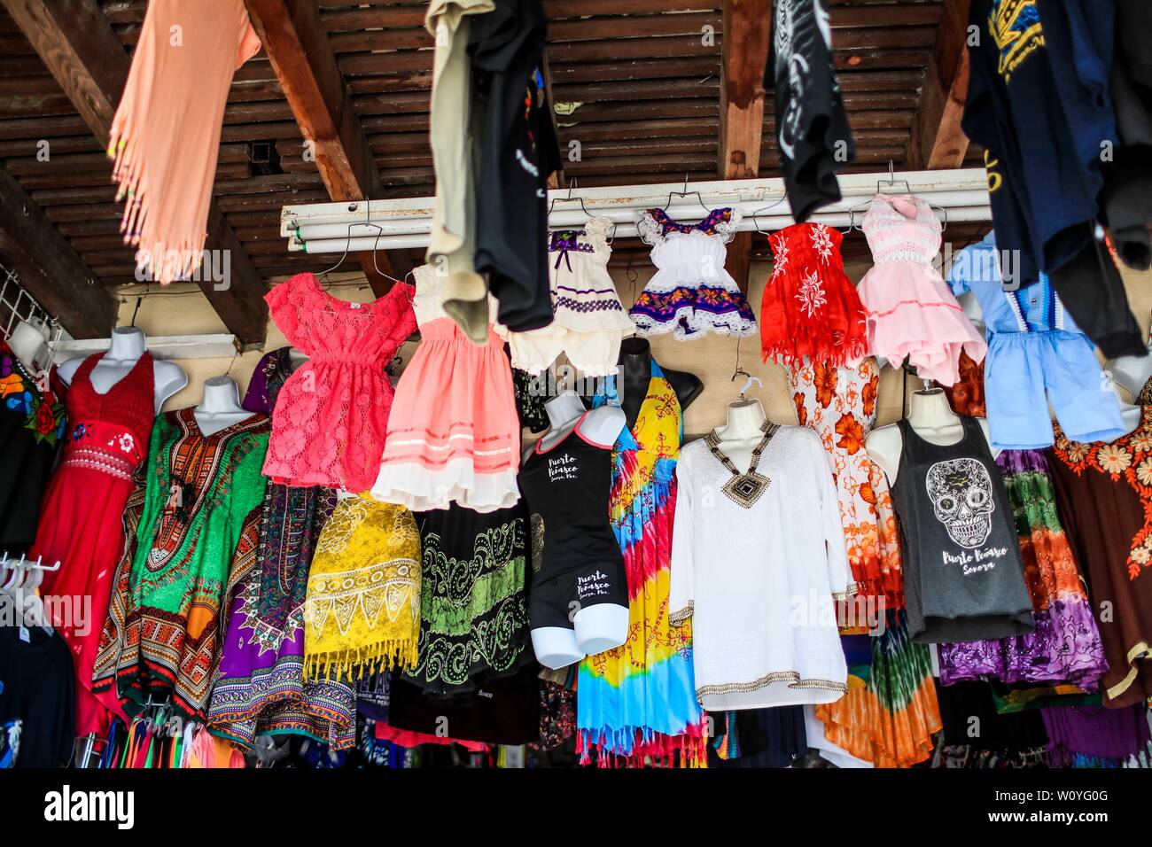 Page 2 - Accesorios High Resolution Stock Photography and Images - Alamy