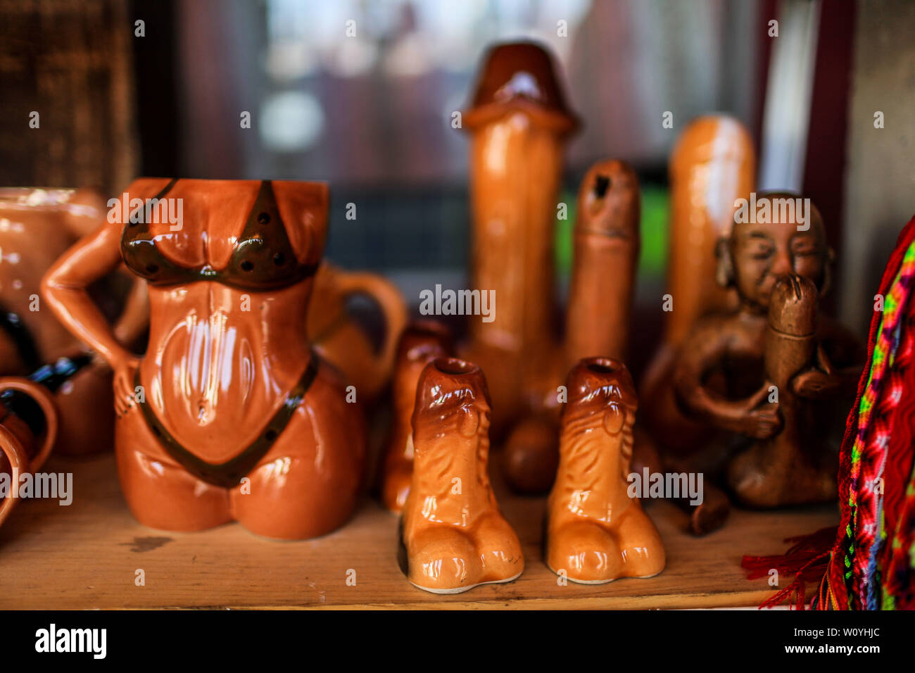 Ceramic penis. pipe . pene de ceramica. pipa Sales of souvenirs in the  tourist destination Puerto Pe–asco, Sonora, Mexico. crafts, art,  handicrafts, b Stock Photo - Alamy