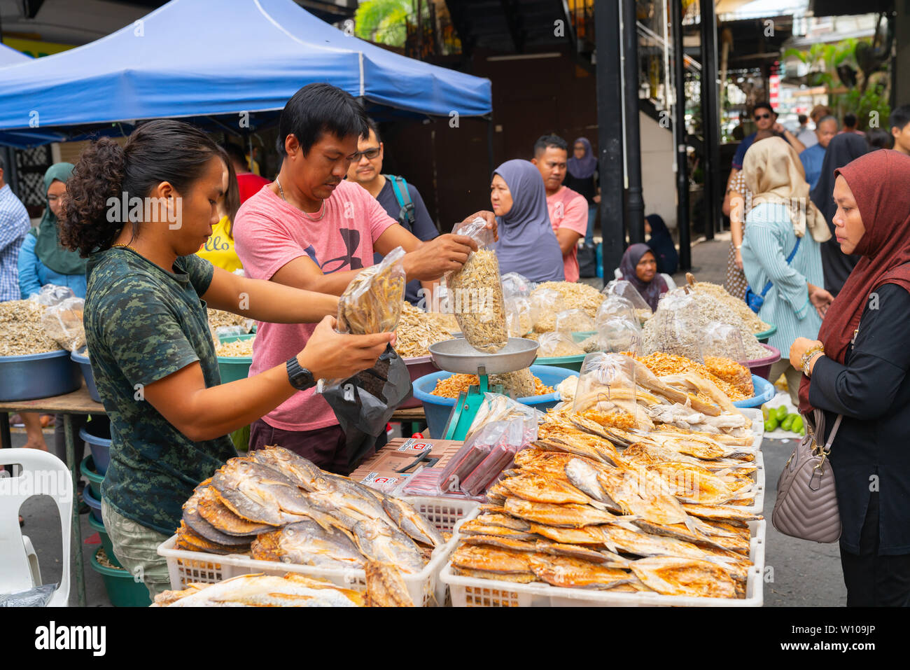 Gaya Street High Resolution Stock Photography And Images Alamy