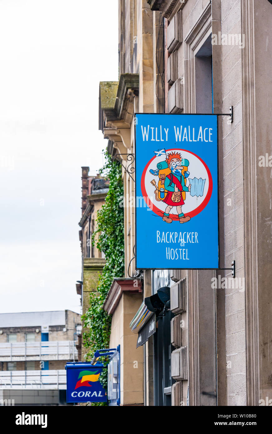 Willy Wallace Backpacker Hostel sign, Murray Place, Stirling, Scotland, UK Stock Photo