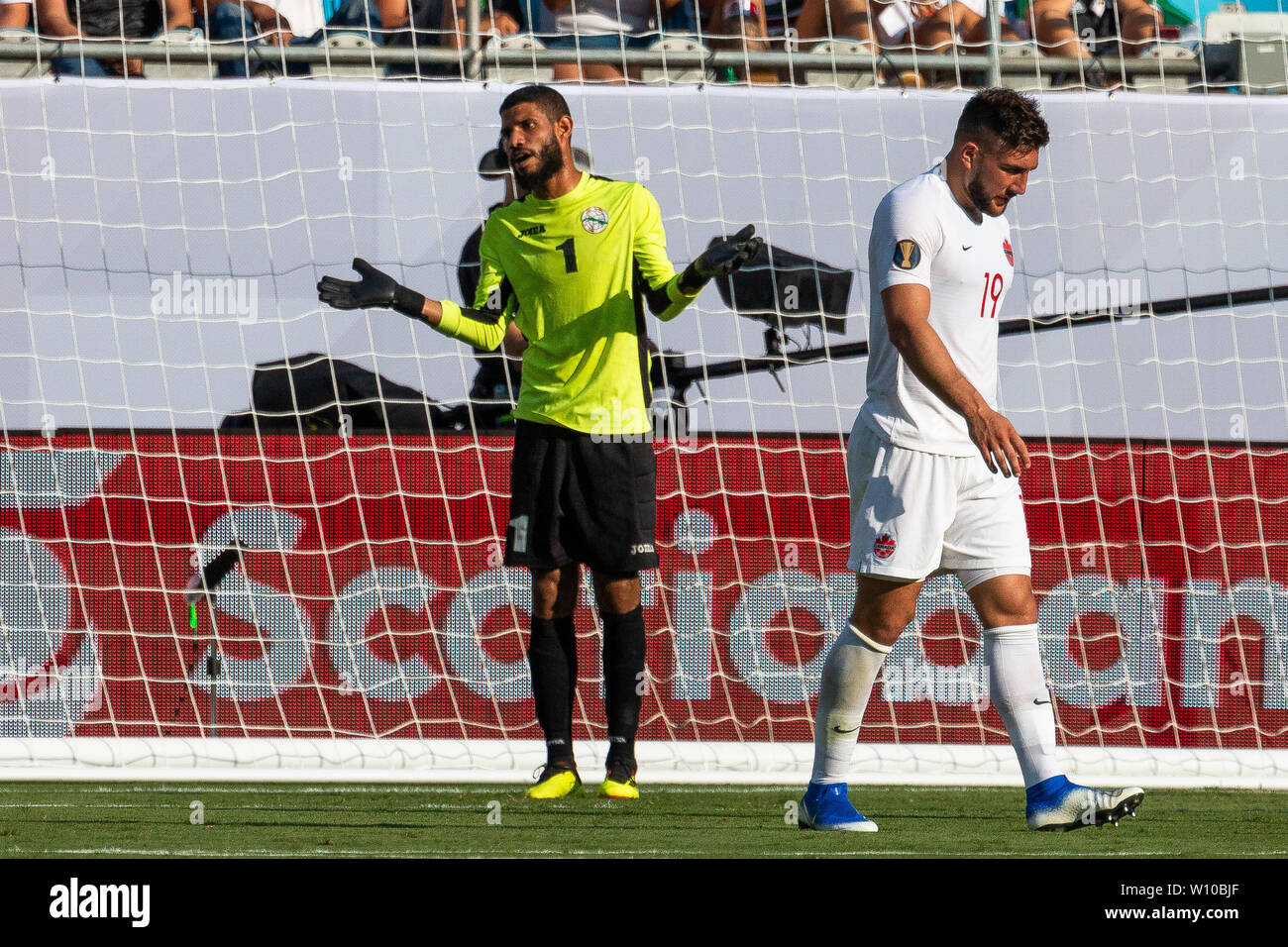 Charlotte, NC, USA. 23rd June, 2019. Cuba goalkeeper Sandy Sanchez (1) reacts to the miss from Canada forward Lucas Cavallini (19) in the 2019 Gold Cup match at Bank of America Stadium in Charlotte, NC. (Scott Kinser) Credit: csm/Alamy Live News Stock Photo