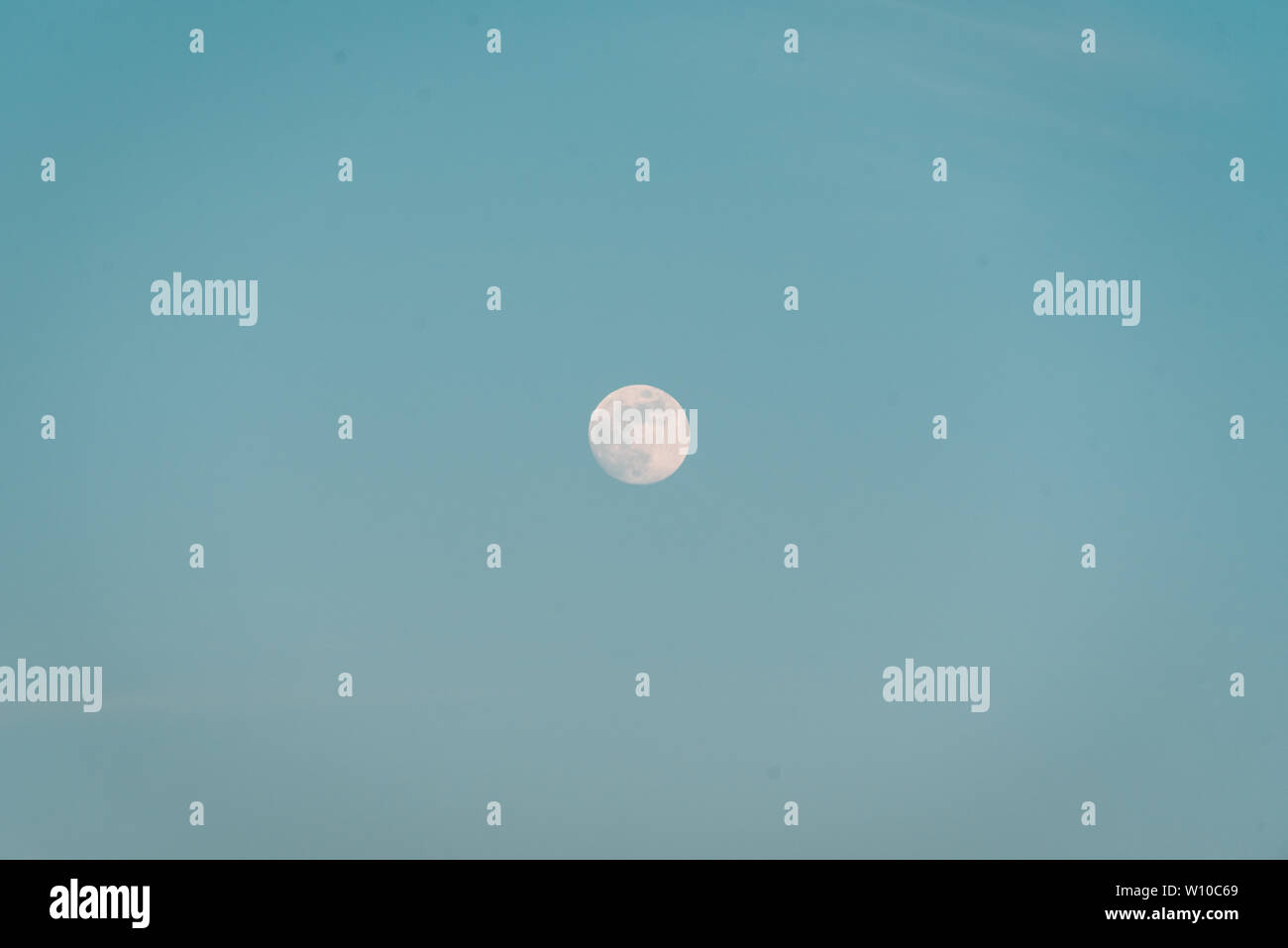 Los angeles full moon hi-res stock photography and images - Alamy