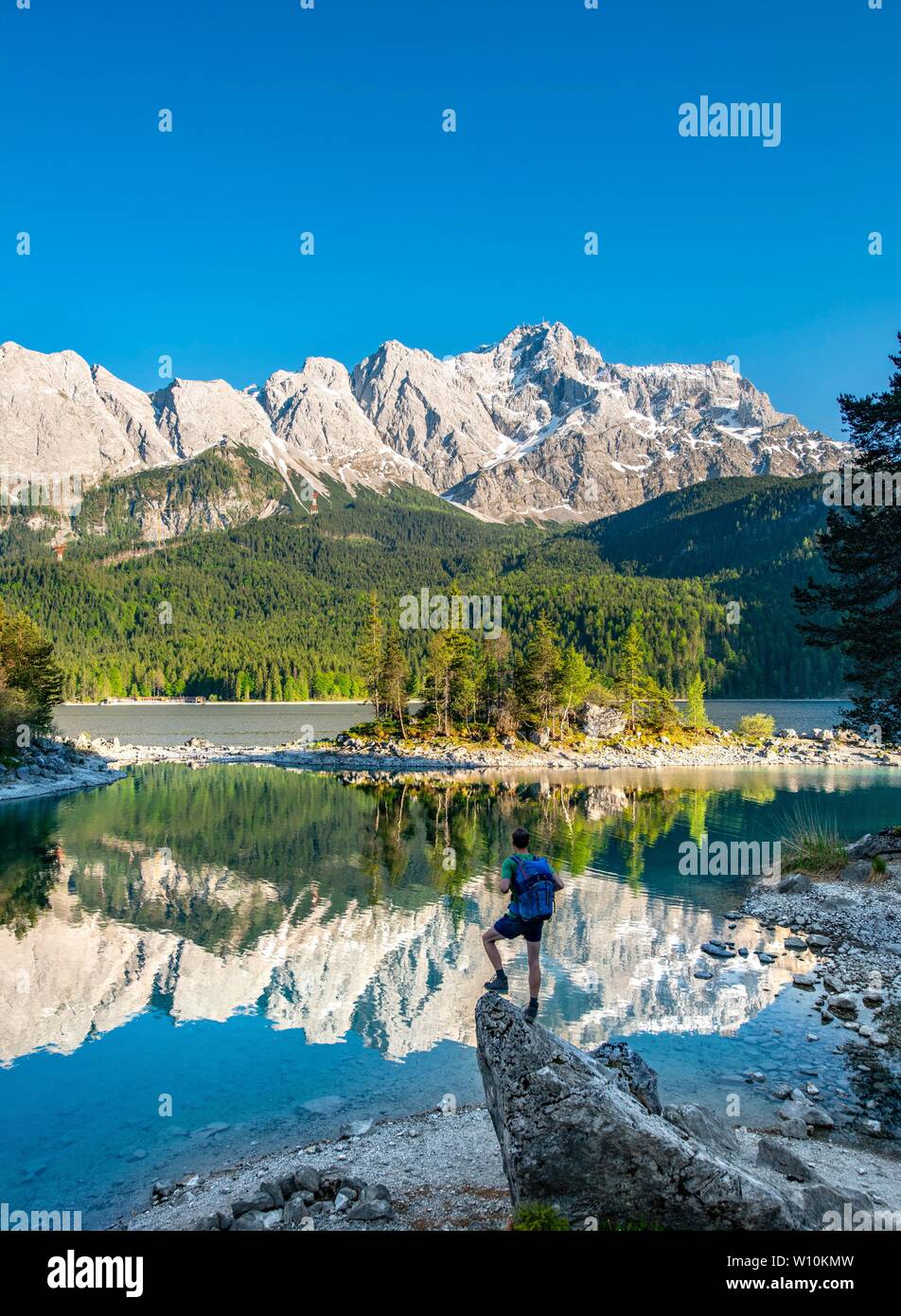 Zugspitze and wetterstein range with reflection in the eibsee lake hi ...