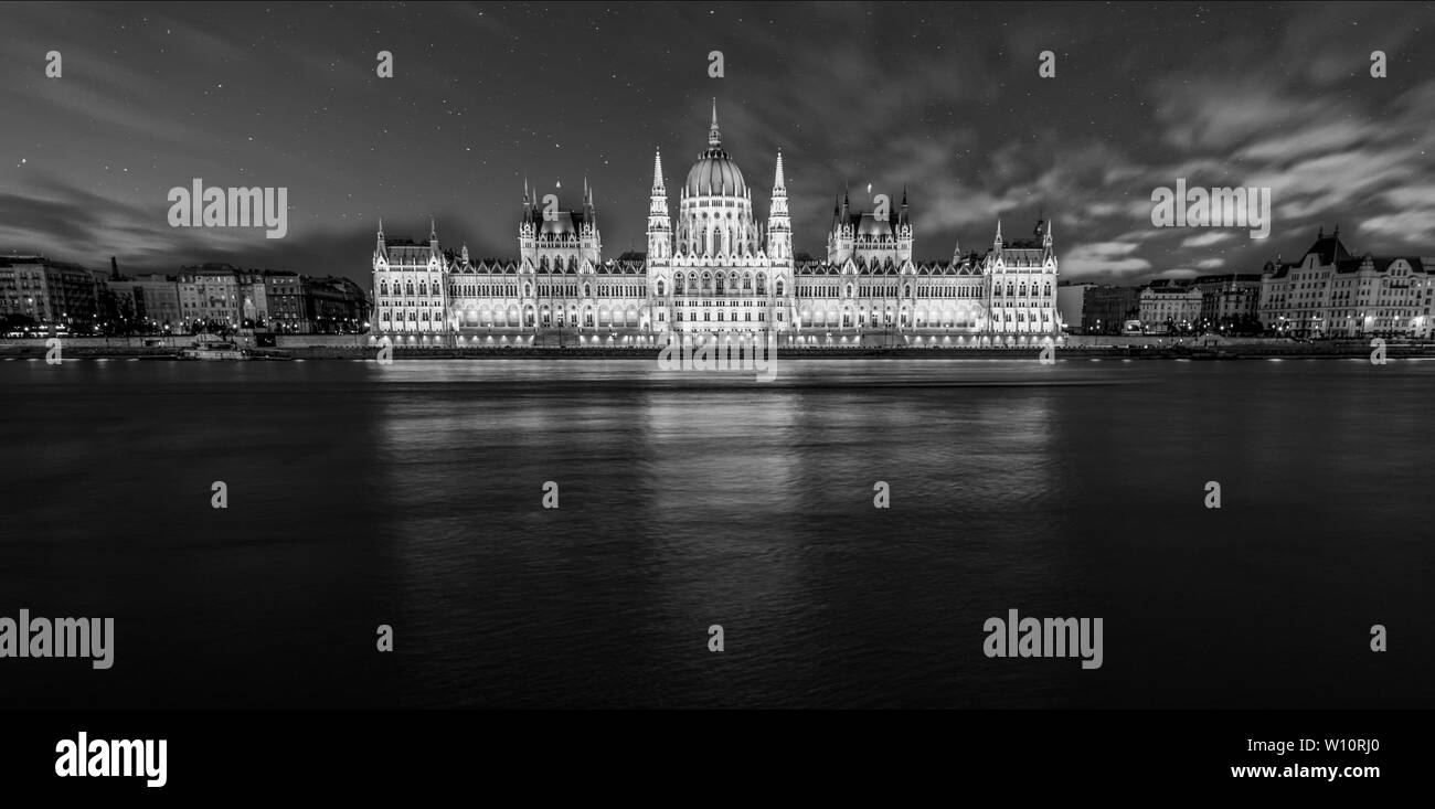 The same picture earlier, only this time done black and white. In the evening, the Hungarian Parliament may seem even more fascinating than in the day Stock Photo