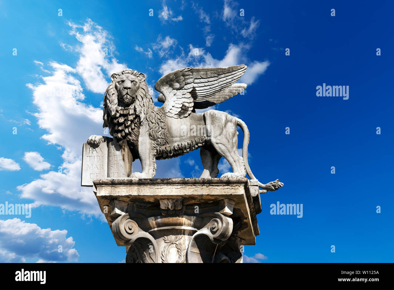 The winged lion of St Mark, symbol of the Venetian Republic, in Piazza delle Erbe, Verona (UNESCO world heritage site), Veneto, Italy Stock Photo