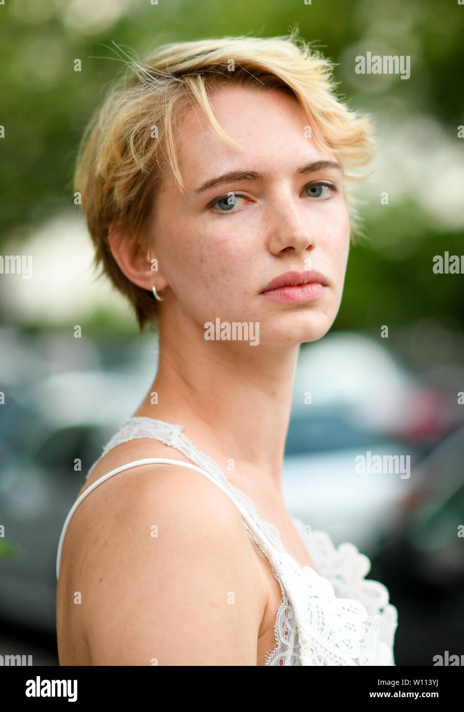 Munich, Germany. 28th June, 2019. Zoë Valks, actress, comes to the