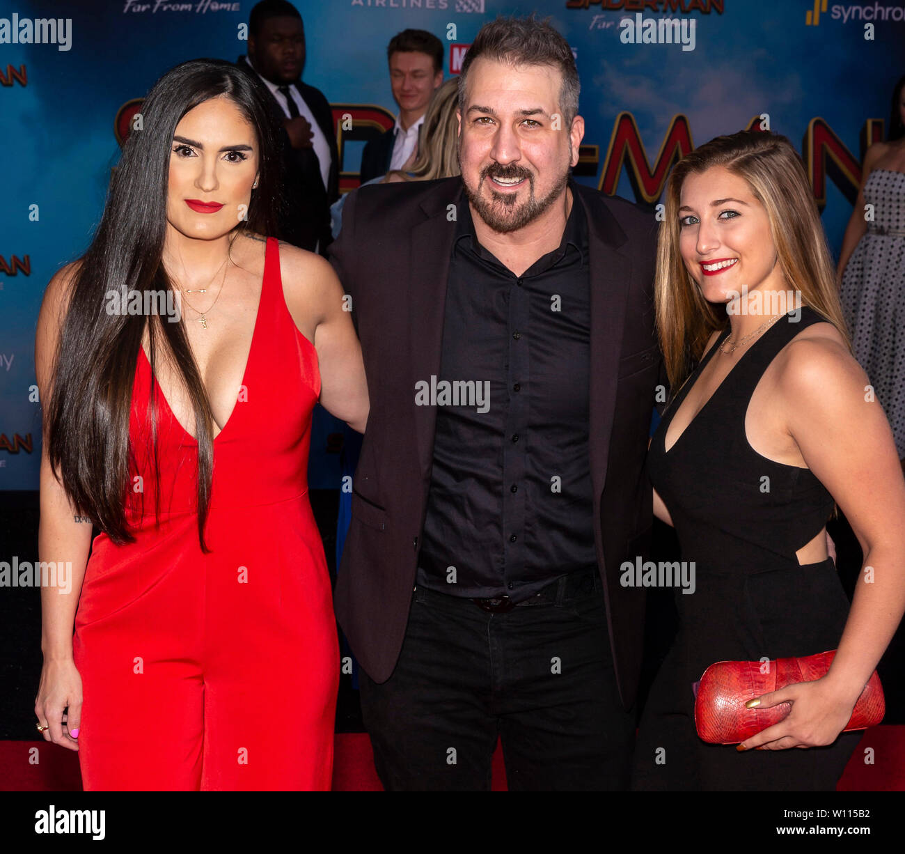 Joey fatone and kelly baldwin hi-res stock photography and images - Alamy