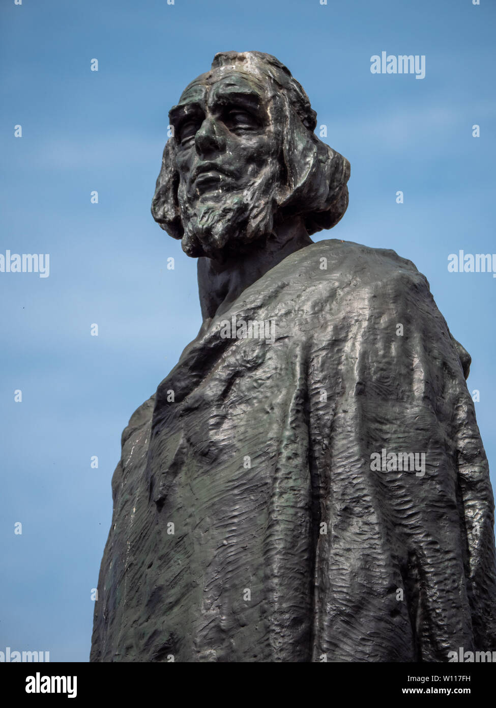 Prague, Czech Republic - June 9 2019: Detail of Jan Hus Memorial Pomnik  mistra Jana Husa on Old Town Square. Monument made by Ladislav Saloun in  1915 Stock Photo - Alamy