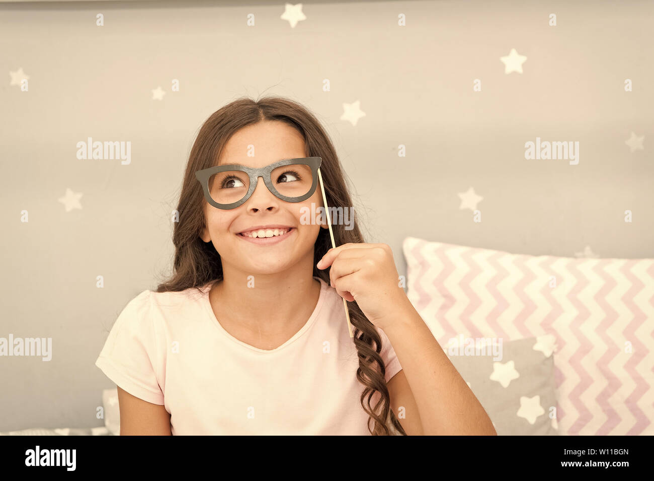 Little girl cheap fake glasses