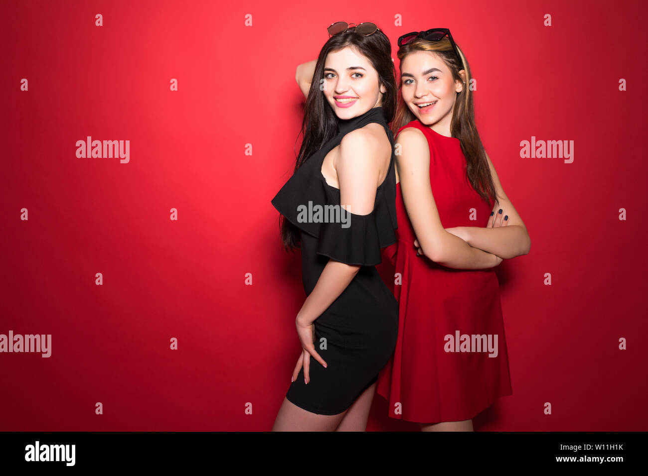 red theme party outfits