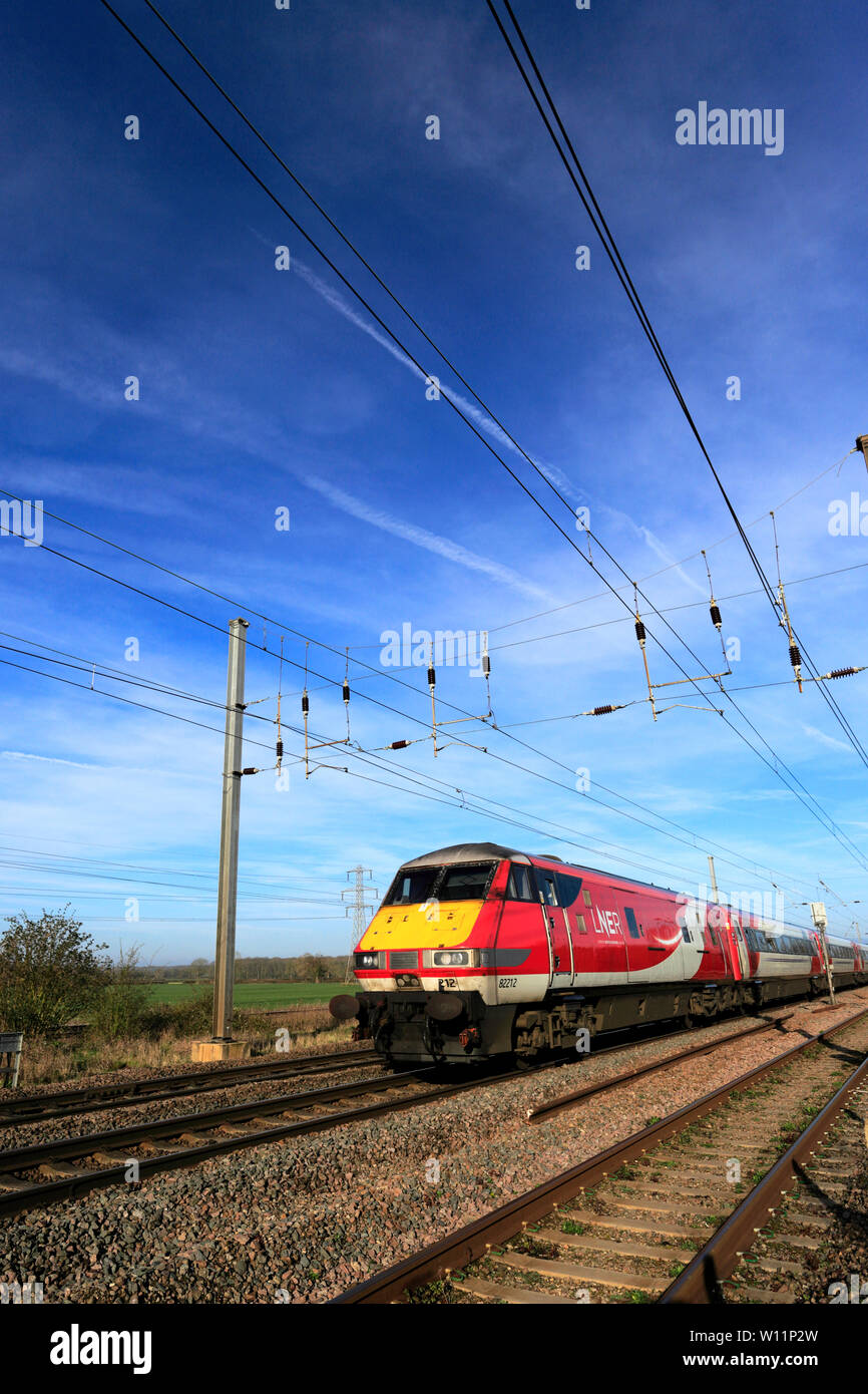 Virgin trains 82212, East Coast Main Line Railway, Peterborough, Cambridgeshire, England, UK Stock Photo