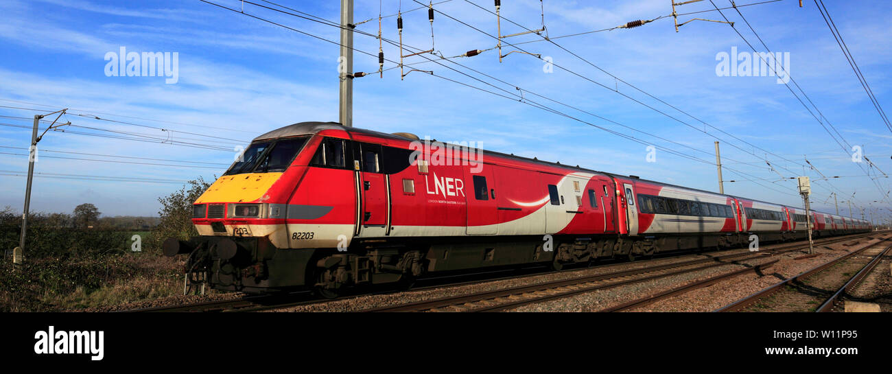 Virgin trains 82203, East Coast Main Line Railway, Peterborough, Cambridgeshire, England, UK Stock Photo