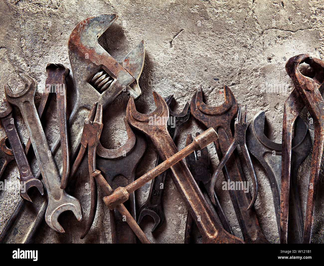 Shity Tools set of old dirty tools in vintage style Stock Photo - Alamy