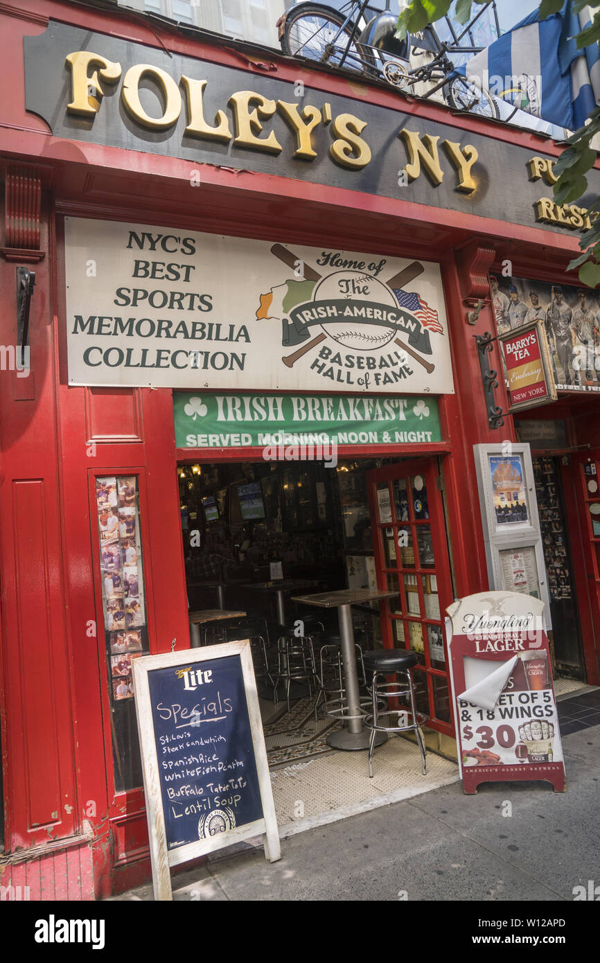 Foley’s NY Pub & Restaurant is a top baseball bar in New York and is widely regarded as one of the best sports bars in the country. It is also the home of the Irish American Baseball Hall of Fame. Stock Photo