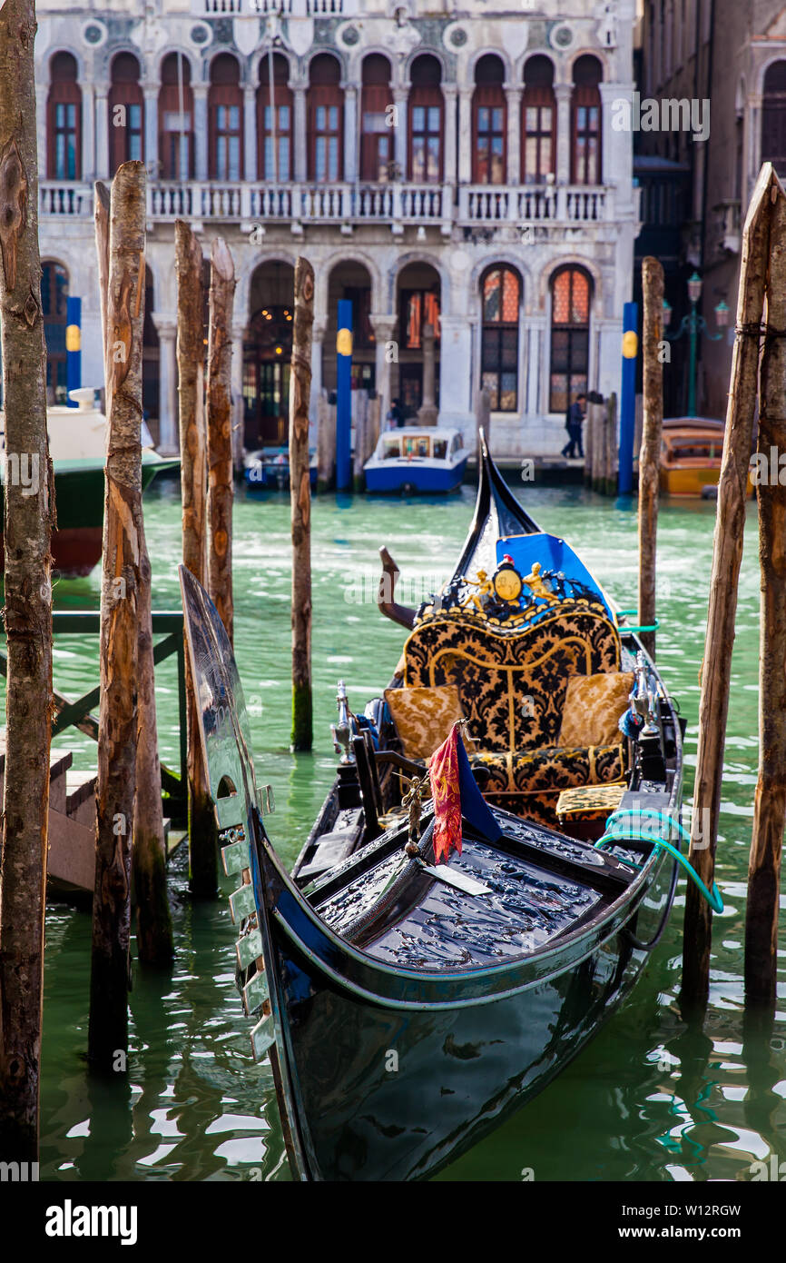 Beautiful traditional gondola at Venice canals Stock Photo - Alamy