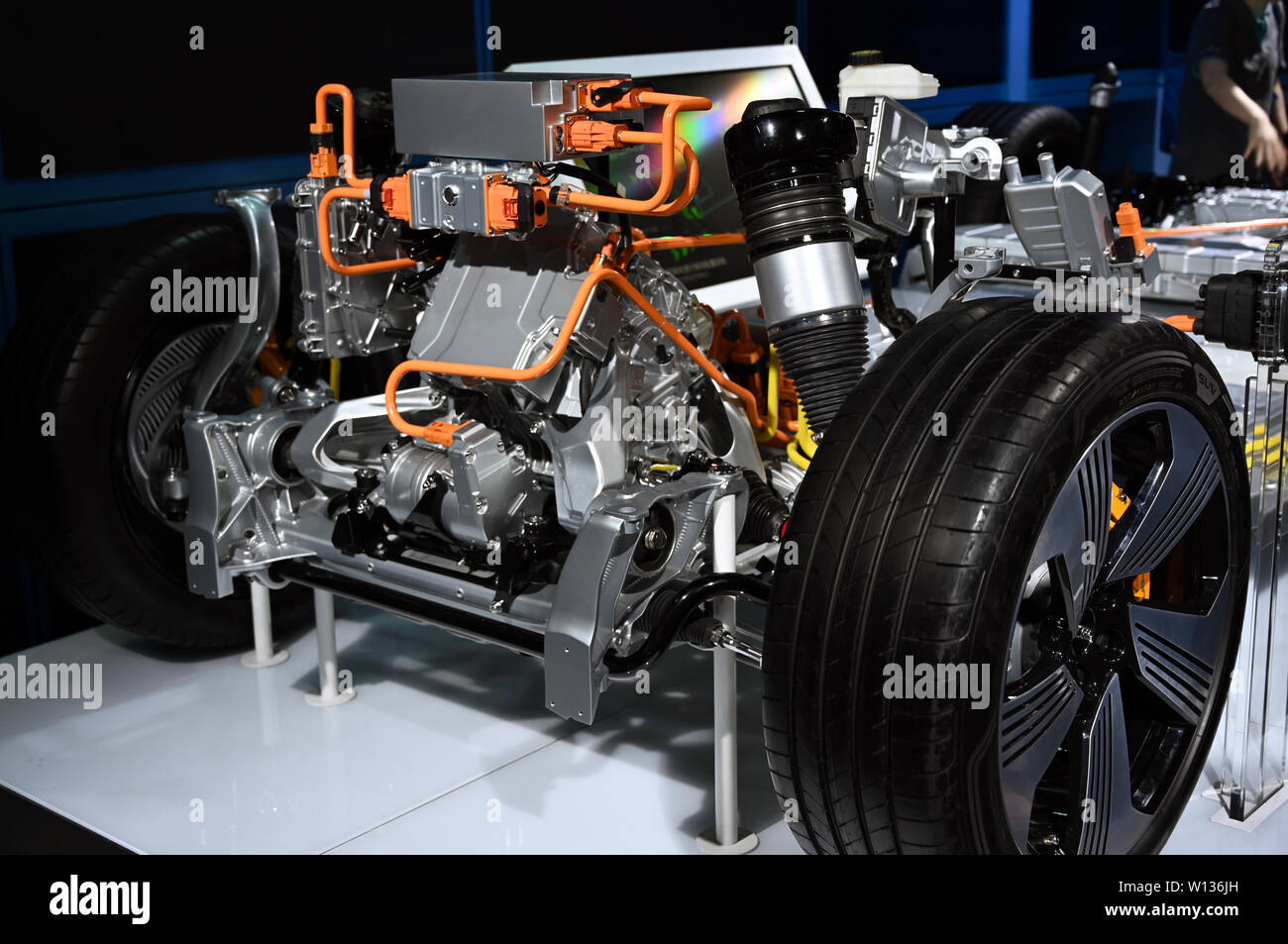 Auto Mobile Wheel Components Automotive wheel system hi-res stock photography and images - Alamy