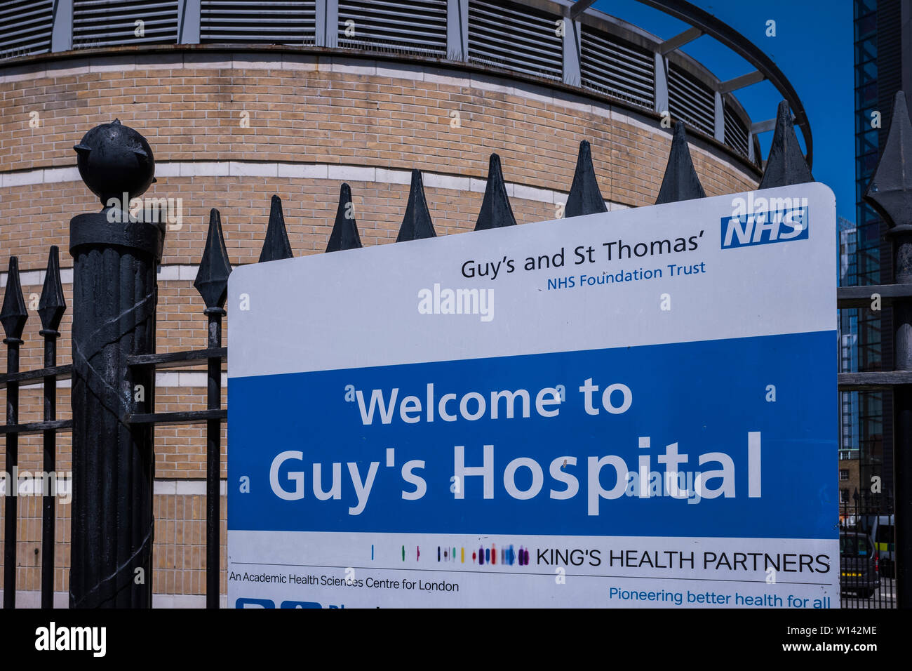 Guy's Hospital, Guy's & St. Thomas' NHS Foundation Trust, Bermondsey, Borough of Southwark, London, England, U.K. Stock Photo