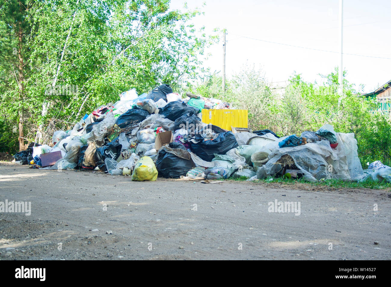 Illegal Dump Near The Country Sand Road In The Country Sunny Trash Pollution In The Nature Dirty Dump Near Forest Woods Stock Photo Alamy Illegal Dump Near The Country Sand Road In The Country Sunny Trash Pollution In The Nature Dirty Dump Near Forest Woods Stock Photo Alamy