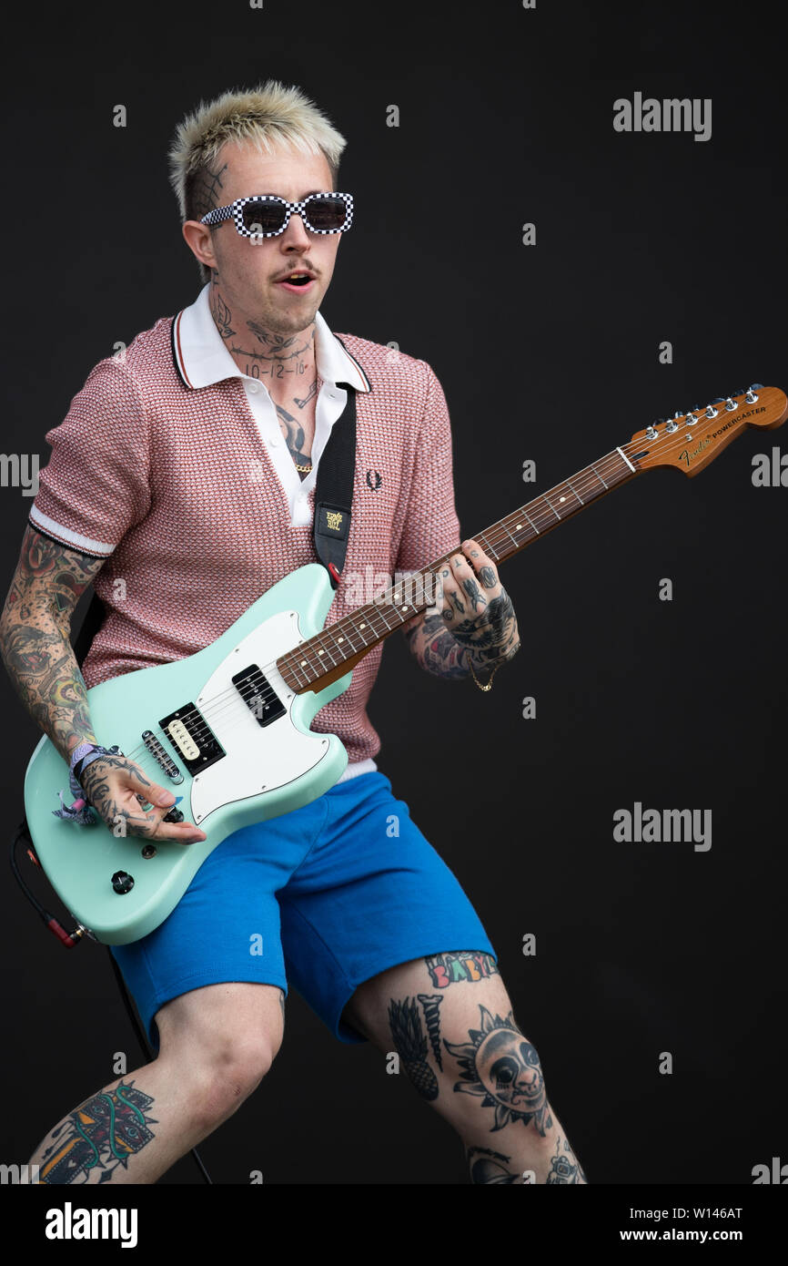 Laurie Vincent of Slaves performing on the fifth day of the Glastonbury ...