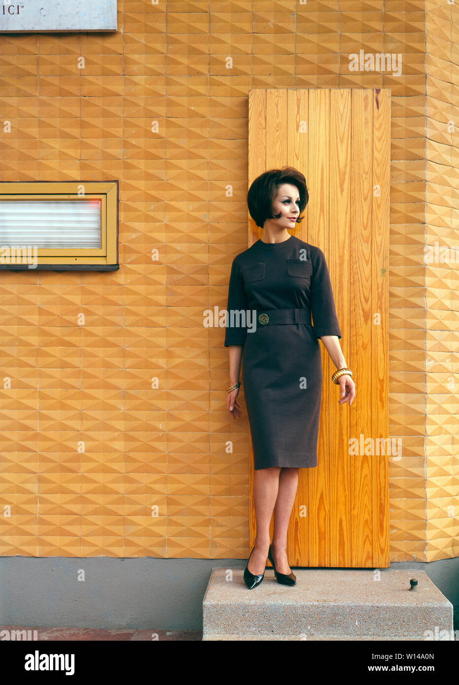 1960s dress hi-res stock photography and images - Alamy