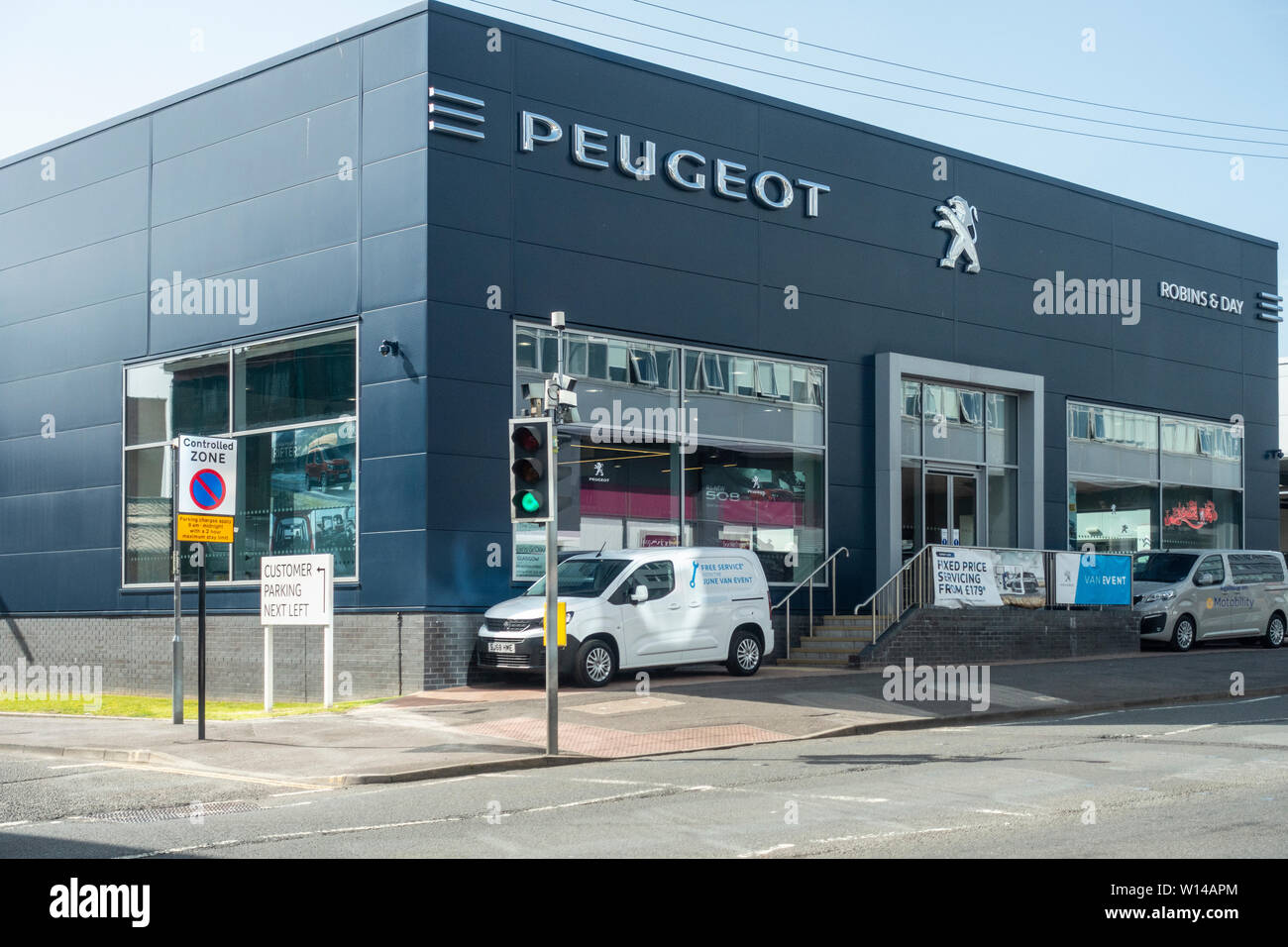 peugeot commercial dealers