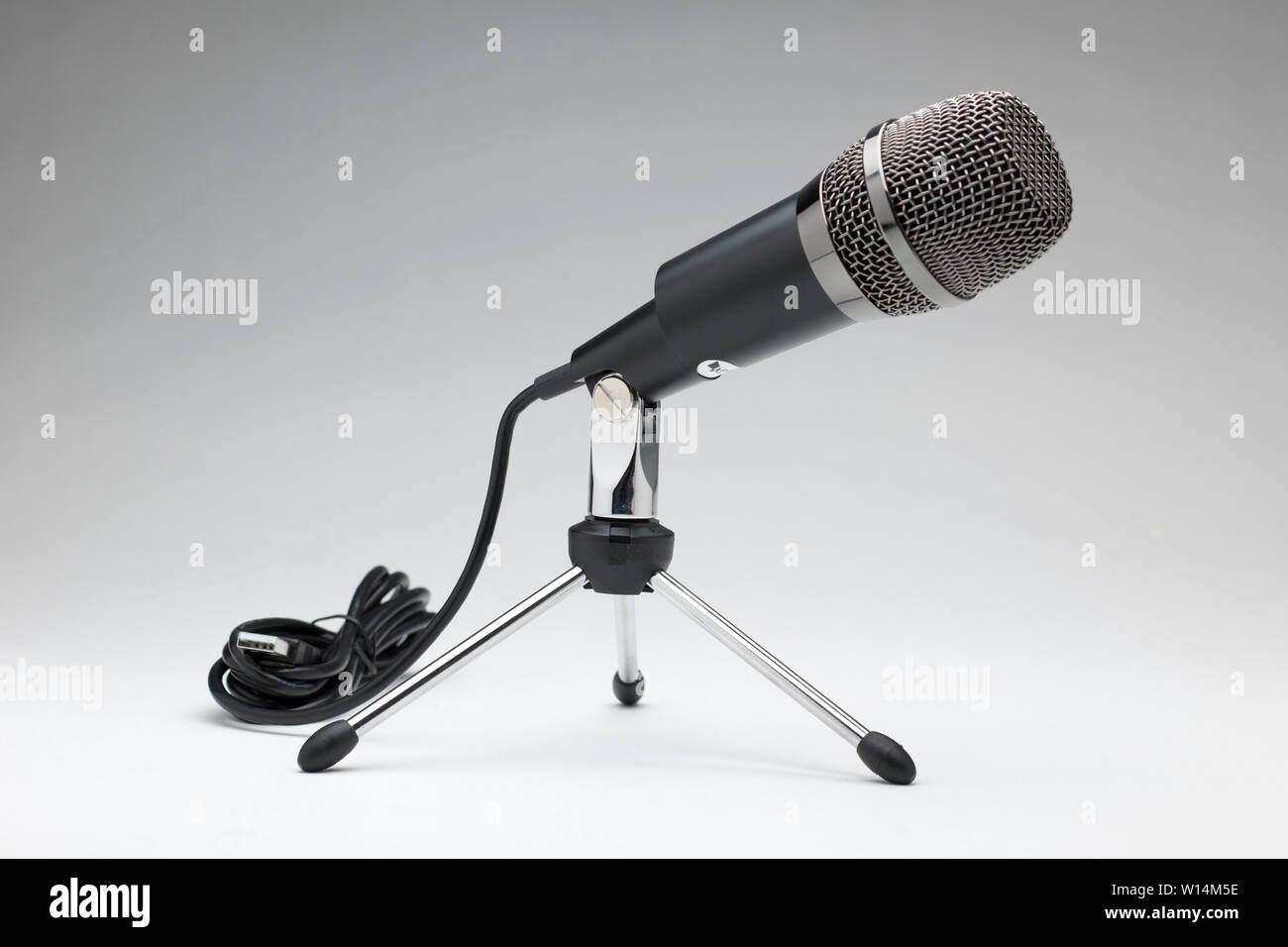 Mike microphone hi-res stock photography and images - Alamy