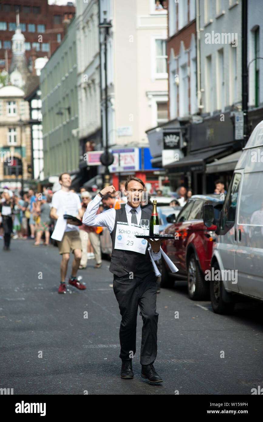 Soho Waiters Race 2019 Stock Photo Alamy