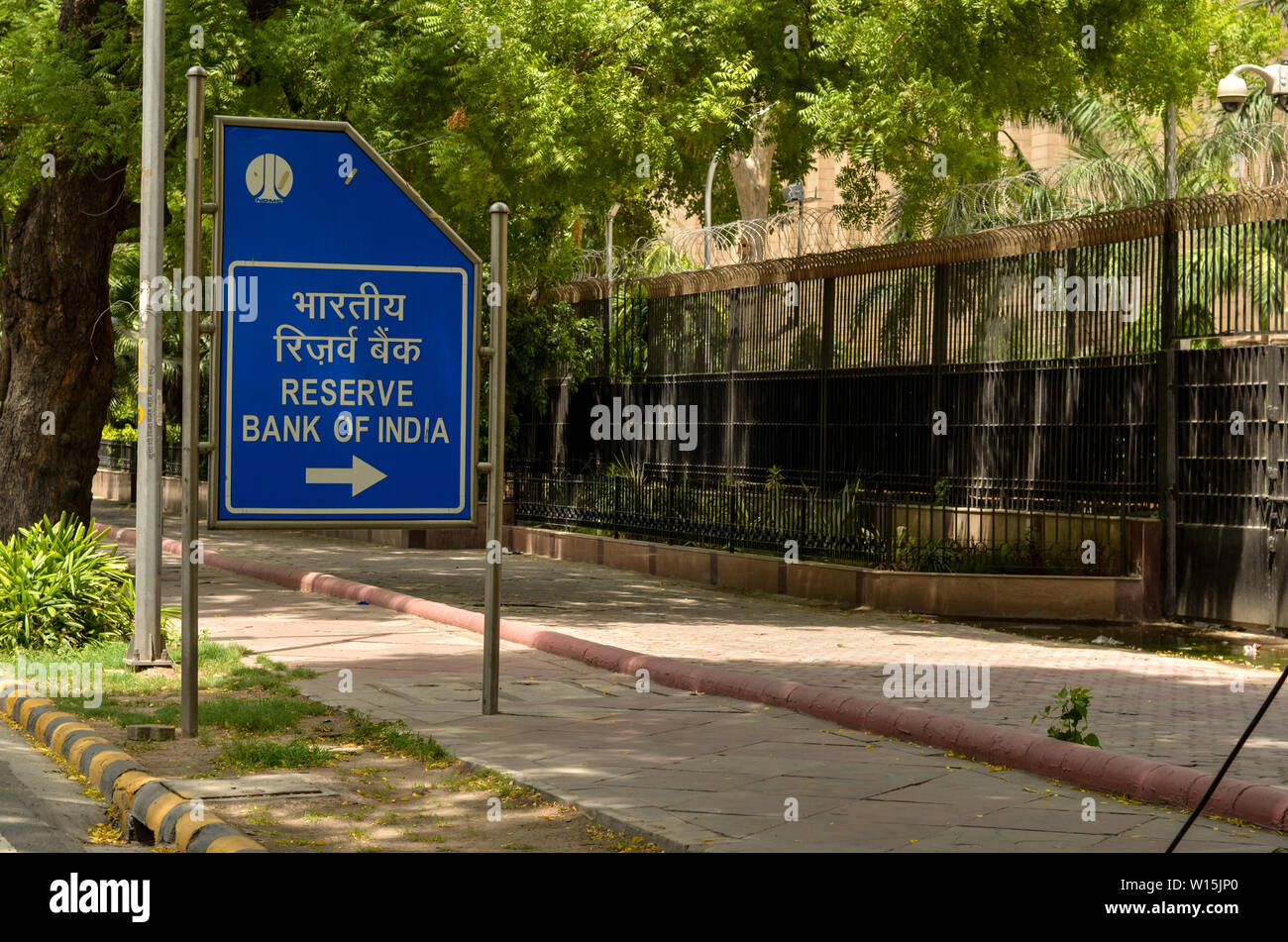 Blue NDMC street board for Reserve Bank of India (RBI) building in Delhi, India. India's central bank, which controls the issue and supply of the Indi Stock Photo