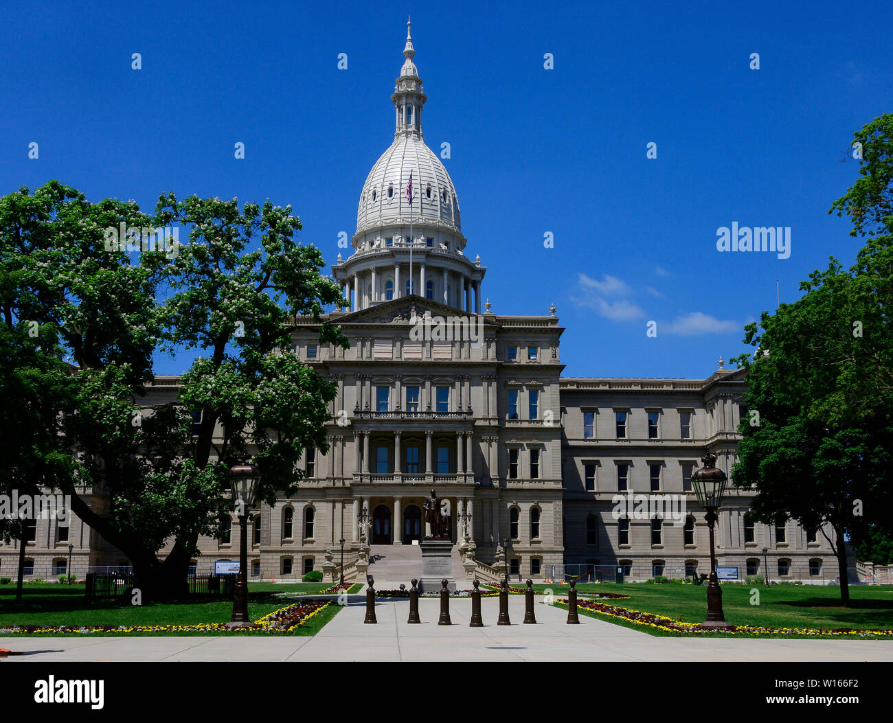 1879 State Capitol Lansing Michigan Postcard Dome American Flag & Garden MI 