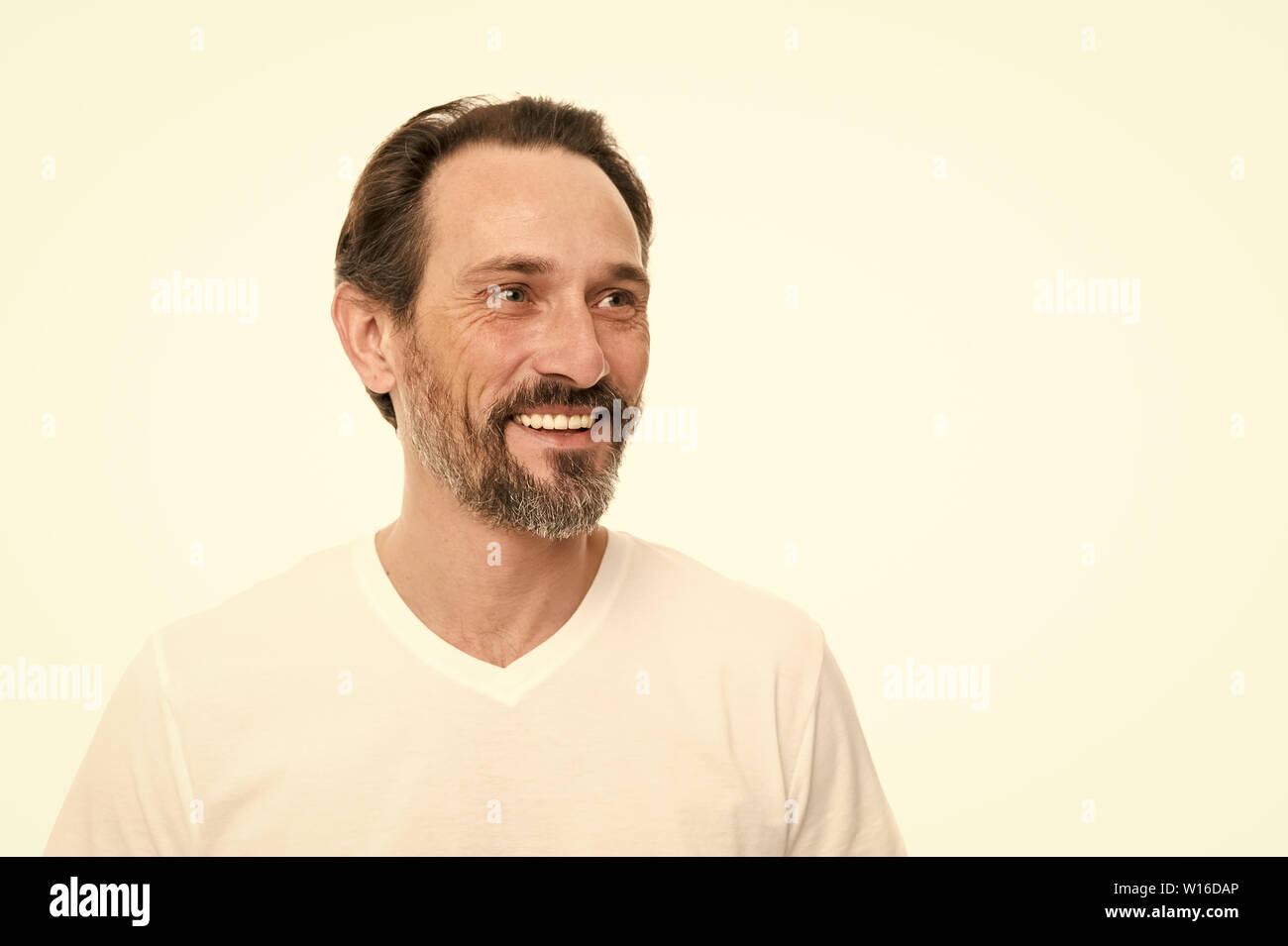 Expert Tips For Growing And Maintaining Facial Hair Man Bearded