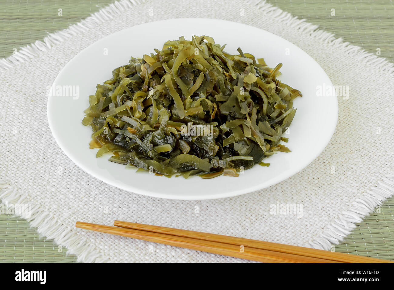 seaweed contains