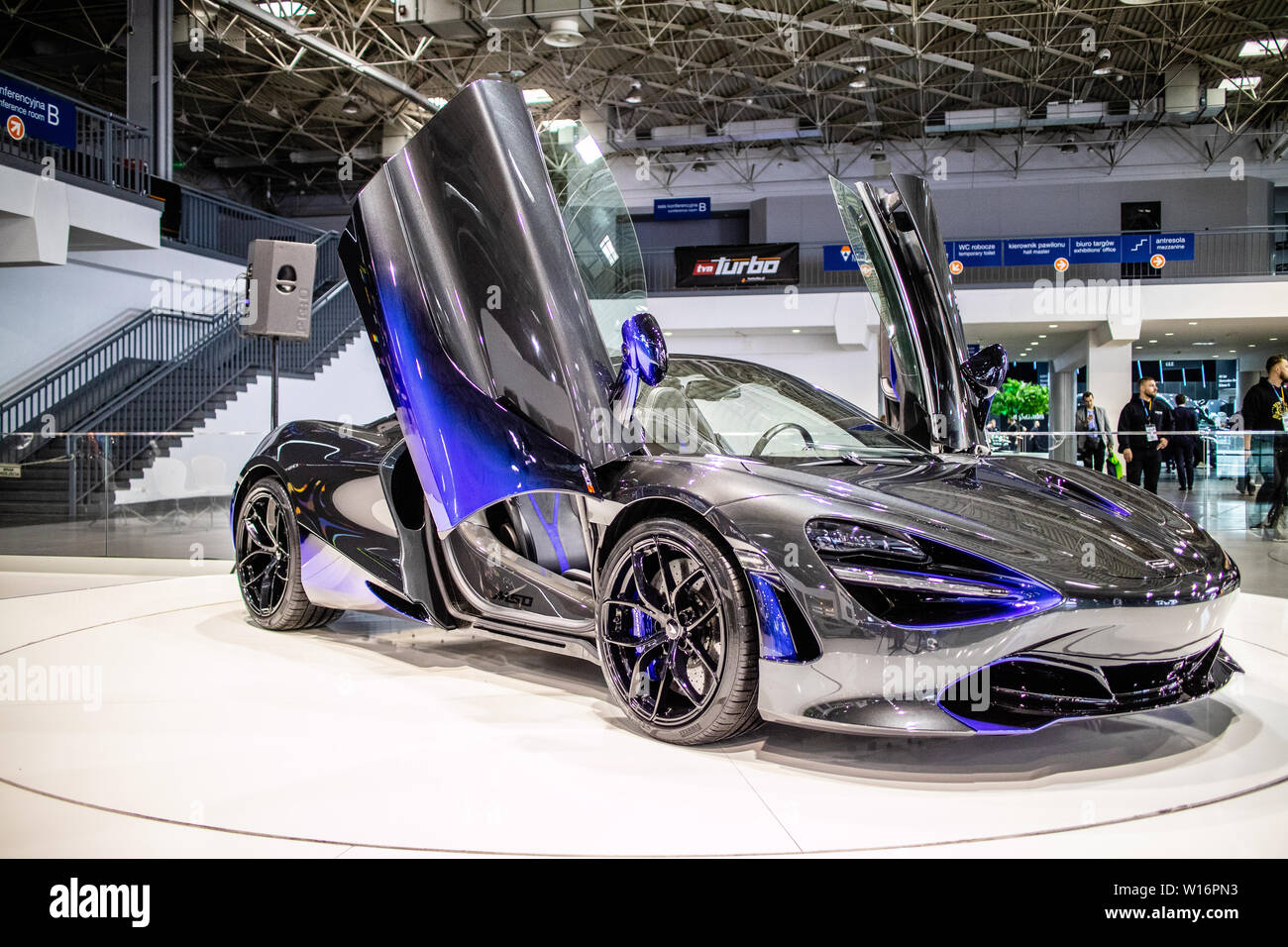 black and green 720s
