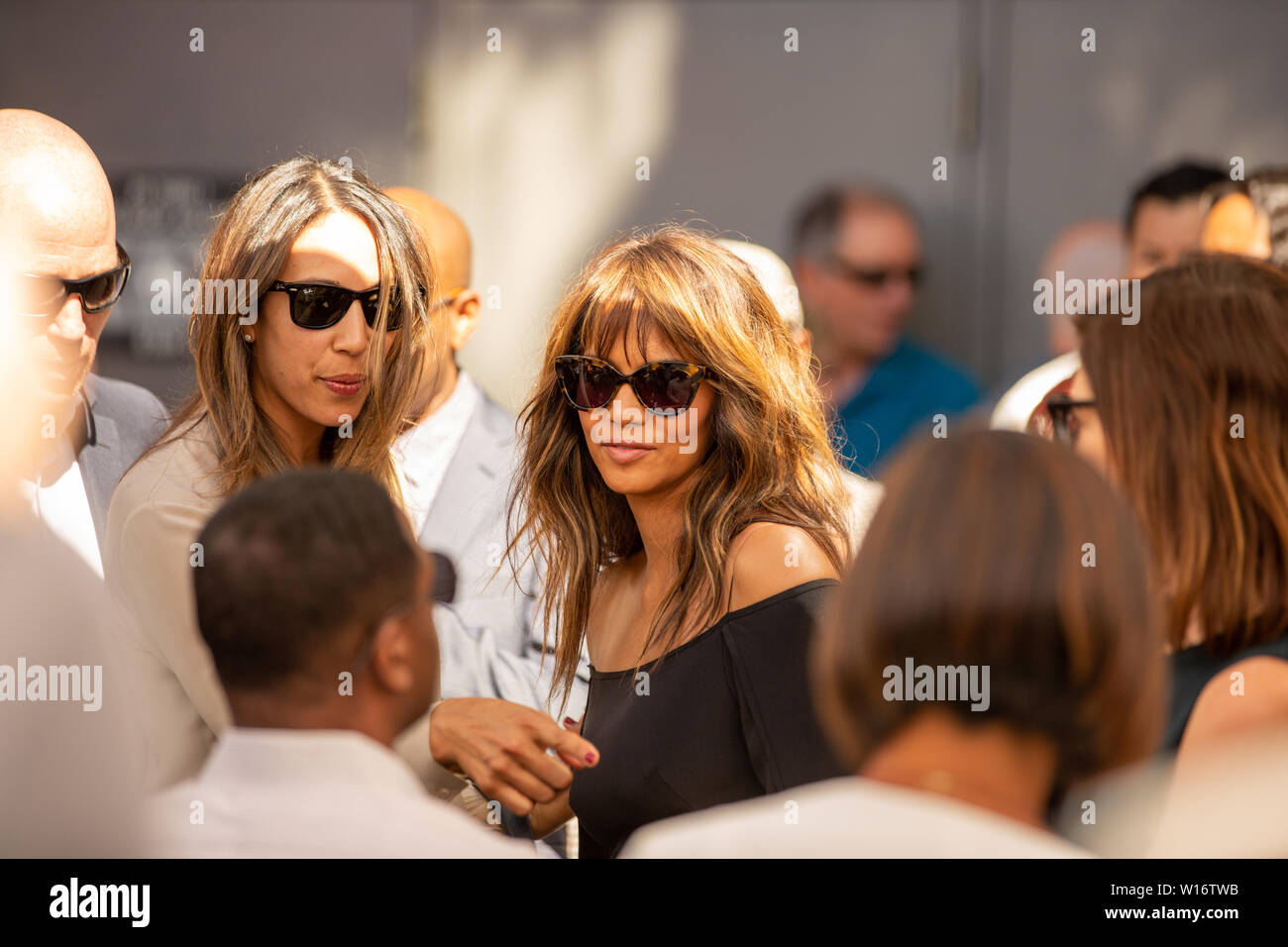 Halle Berry at Hollywood Walk of Fame Ceremony for Kevin Hart Stock Photo