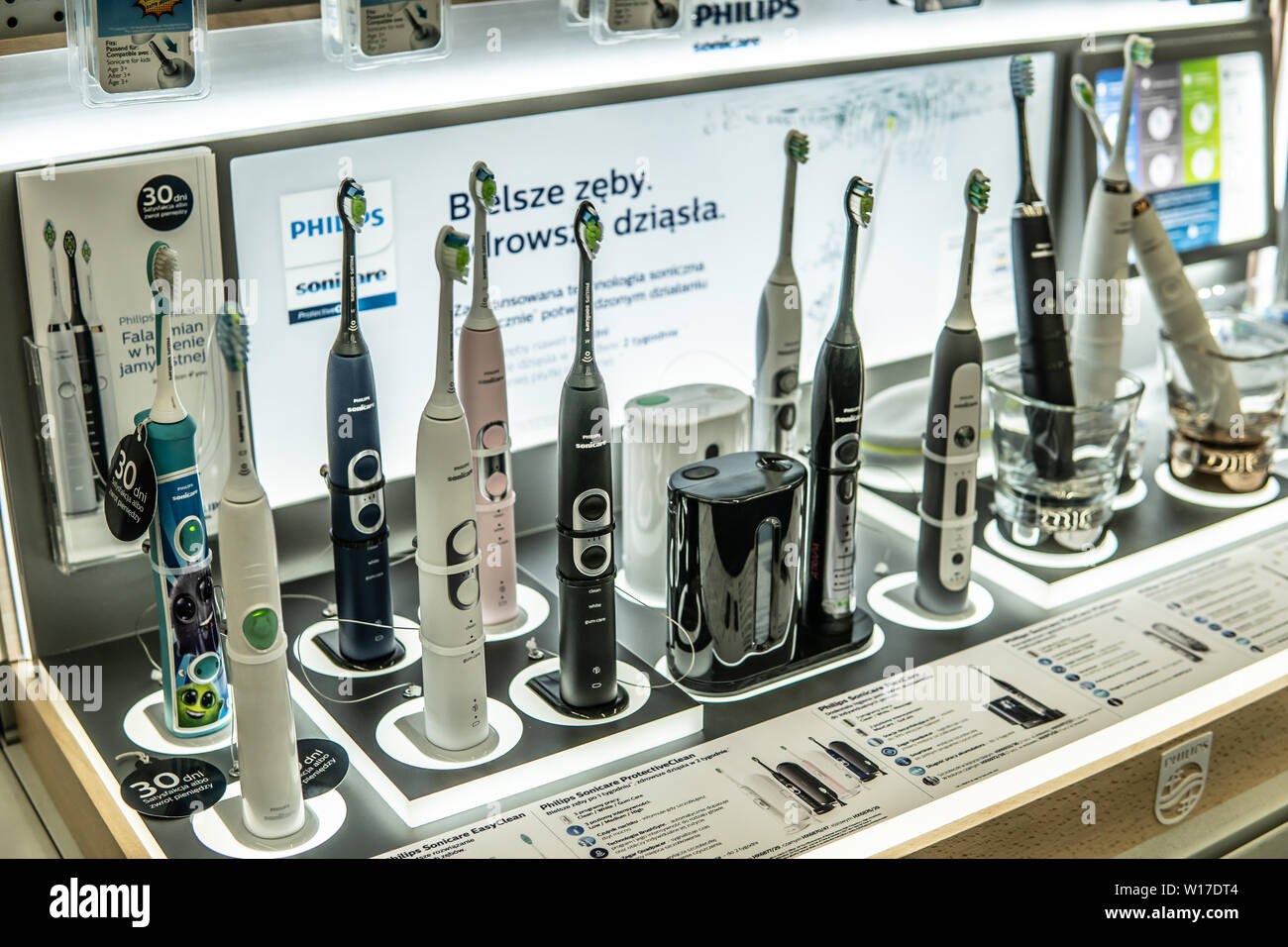 Lodz, Poland, July 9, 2018 inside Saturn electronic store, Philips Sonicare  ProtectiveClean electric toothbrush on display for sale Stock Photo - Alamy