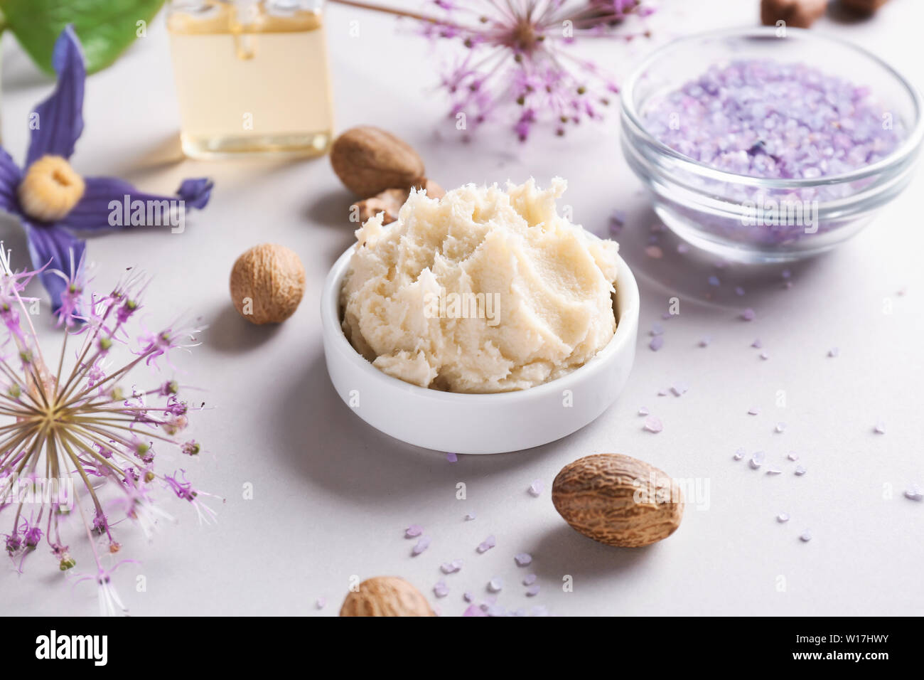 Shea Plate Shea tree flowers hi-res stock photography and images - Alamy