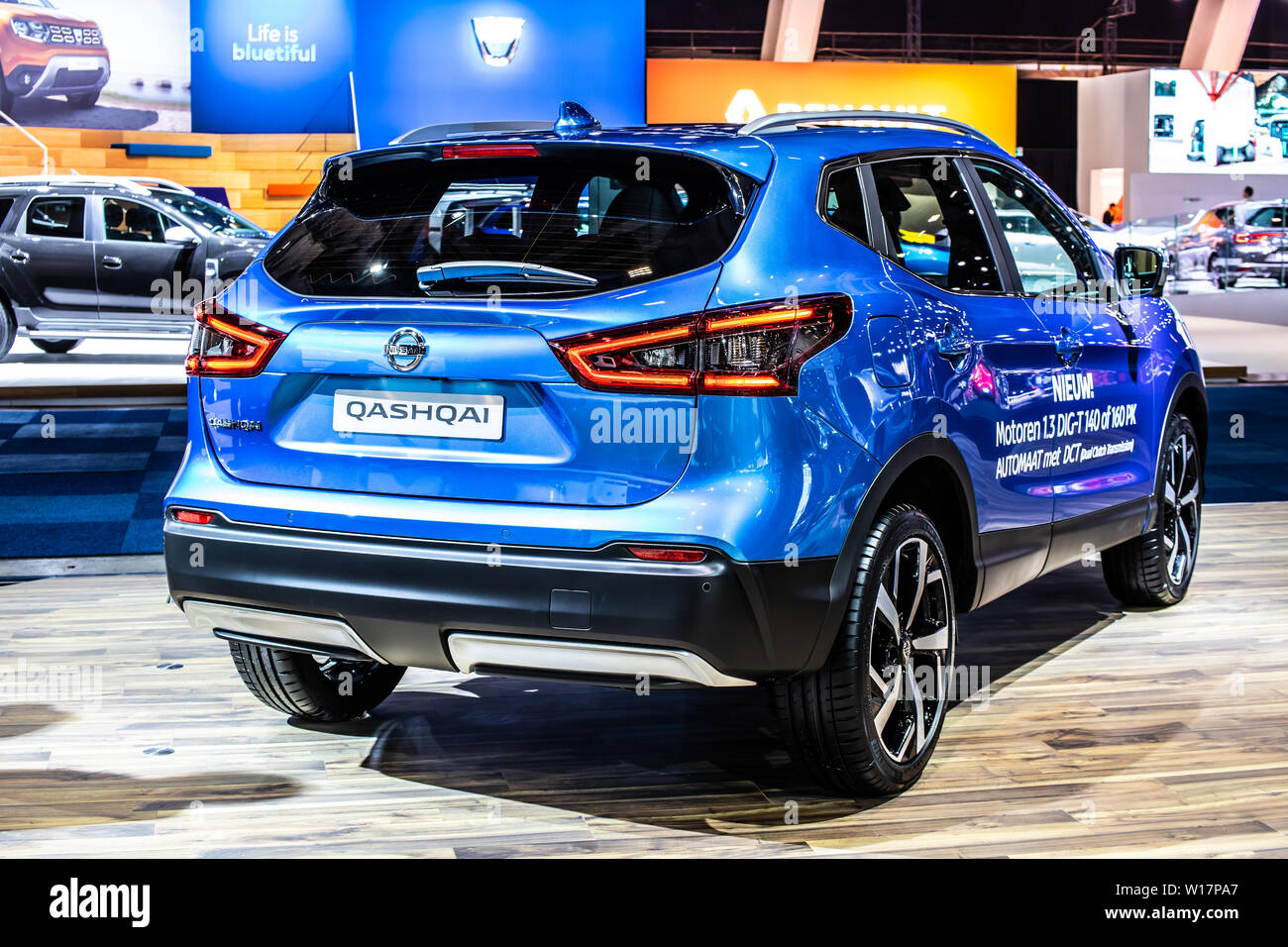 Brussels, Belgium, Jan 2019: Nissan Qashqai, Brussels Motor Show, 2nd gen,  J11, compact crossover SUV produced by Japanese car manufacturer Nissan  Stock Photo - Alamy