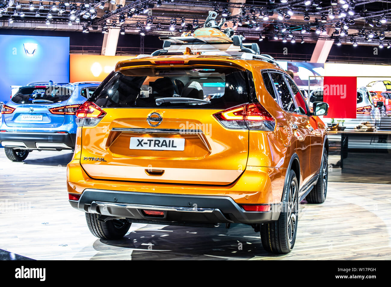 Brussels, Belgium, Jan 18, 2019: Metallic Gold Nissan X-Trail At ...