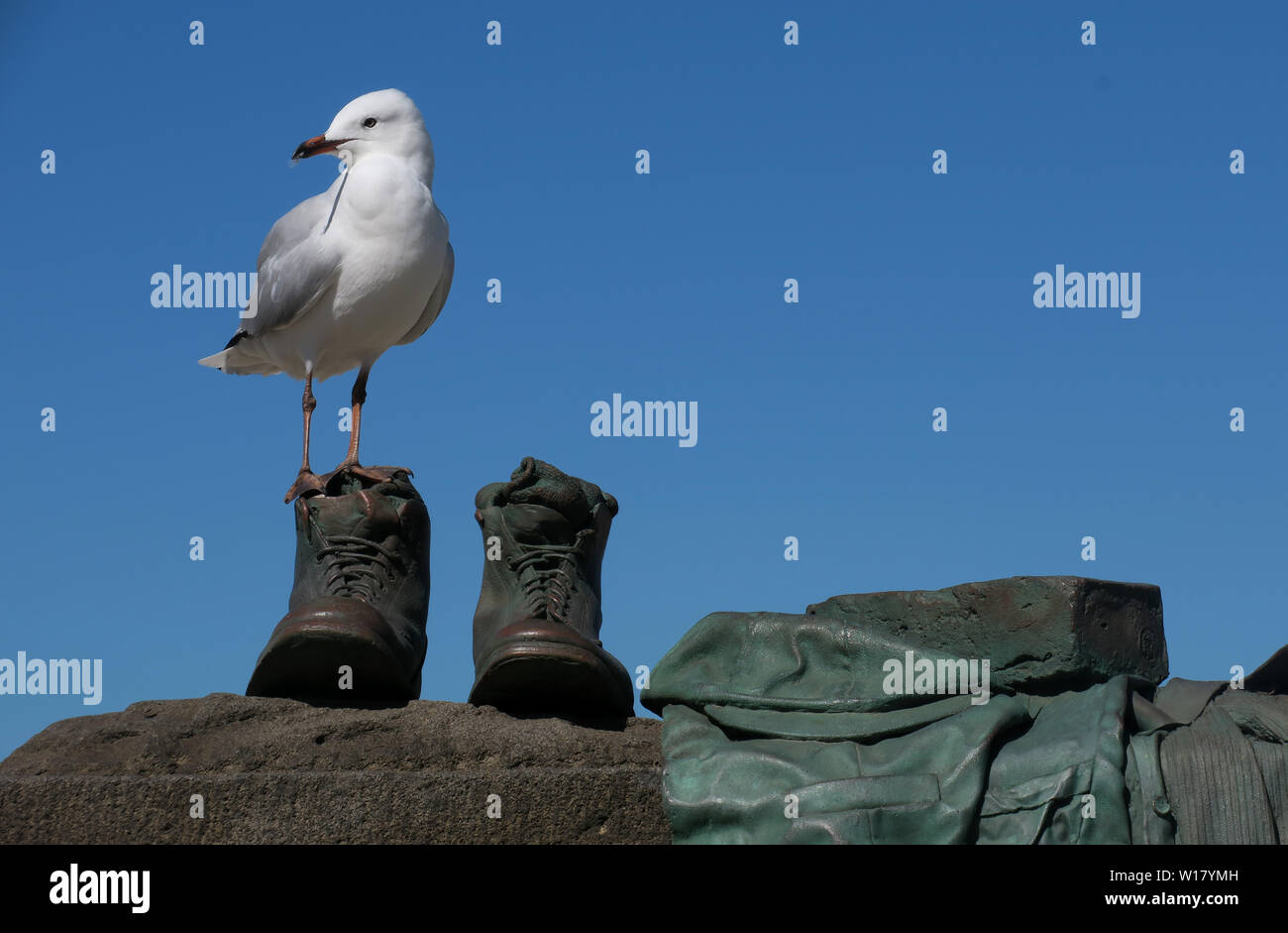 Sculpture of boots hi-res stock photography and images - Alamy