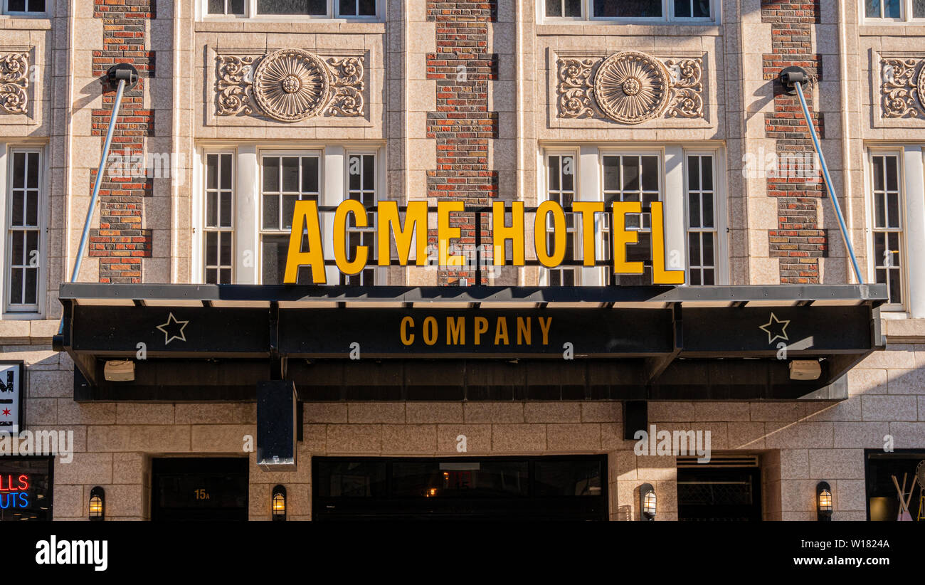Acme building hi-res stock photography and images - Alamy