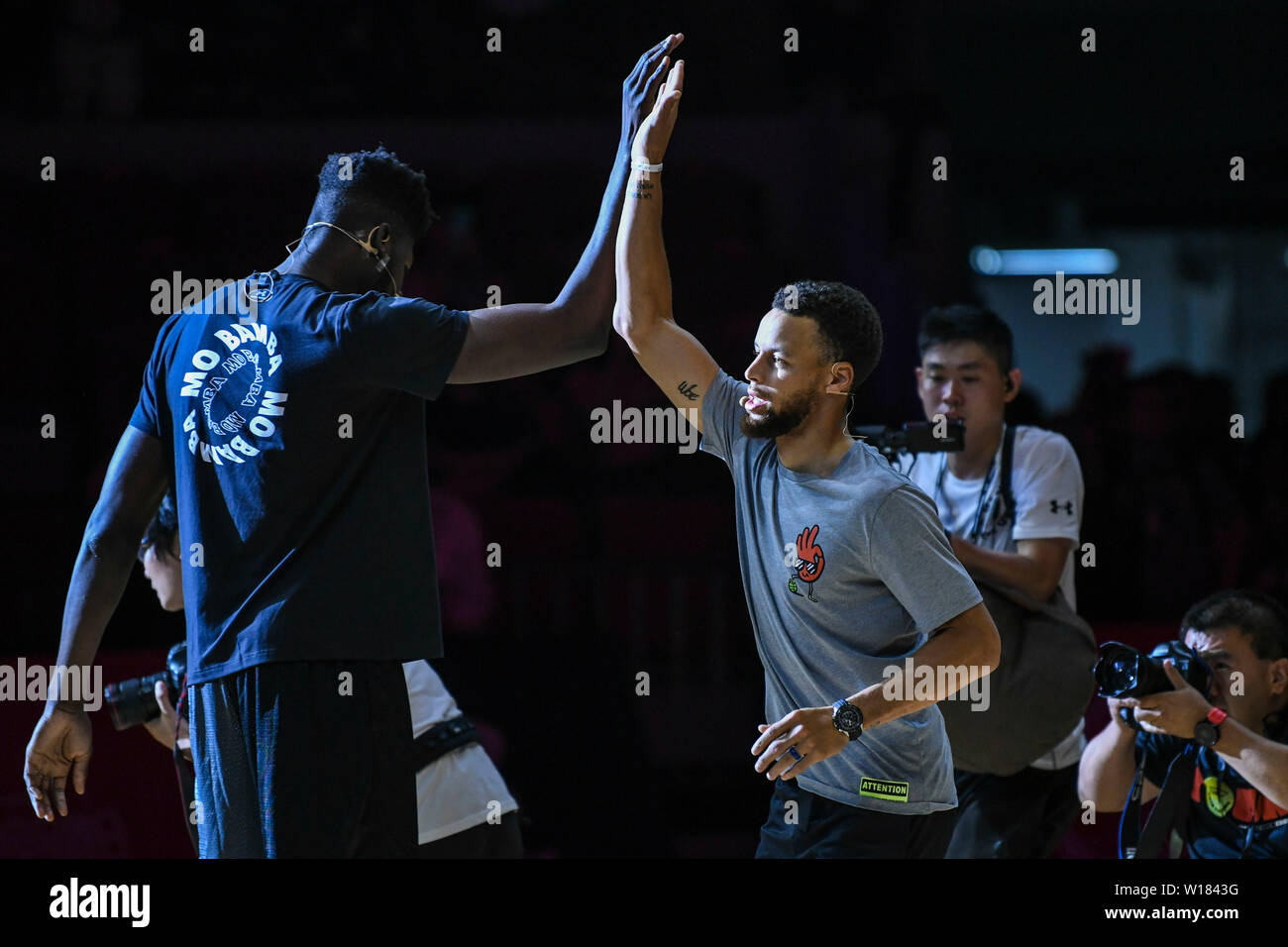 NBA stars Stephen Curry, right, of Golden State Warriors, and Mohamed Bamba  of Orlando Magic, attend the 2019 Under Armour Basketball Asia Tour in  Shanghai, China, 29 June 2019 Stock Photo - Alamy