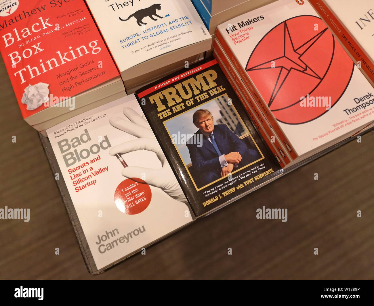 The Art Of The Deal Book Stock Photos & The Art Of The Deal Book Stock