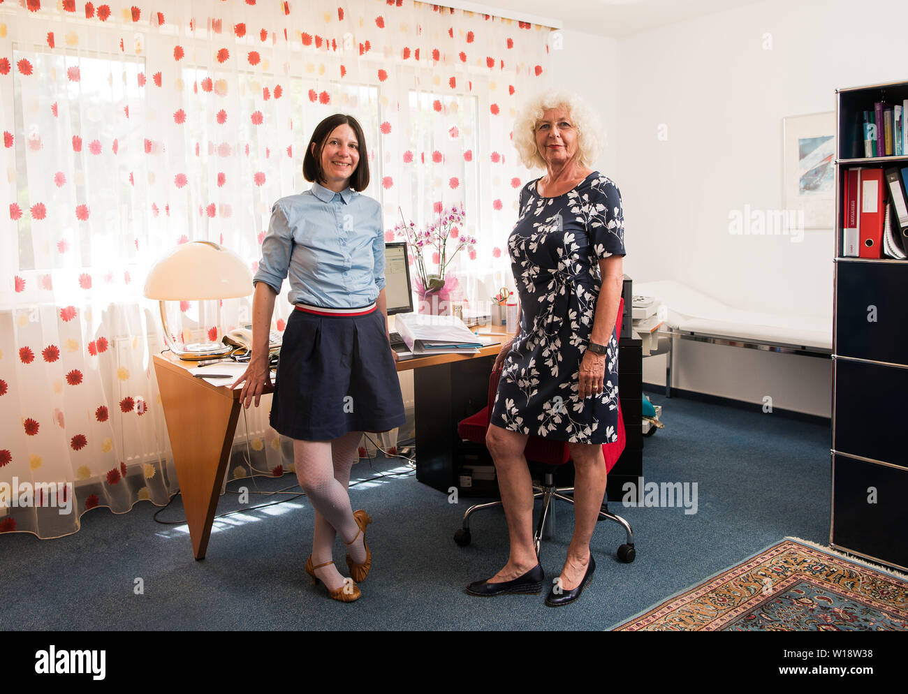Two new doctors called hi-res stock photography and images - Alamy