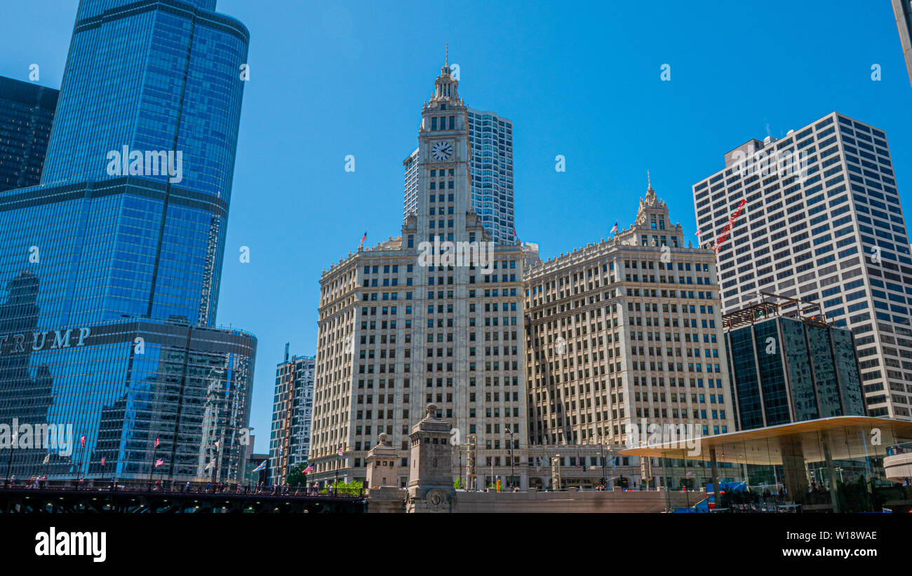 Chicago river sunset usa june hi-res stock photography and images - Alamy