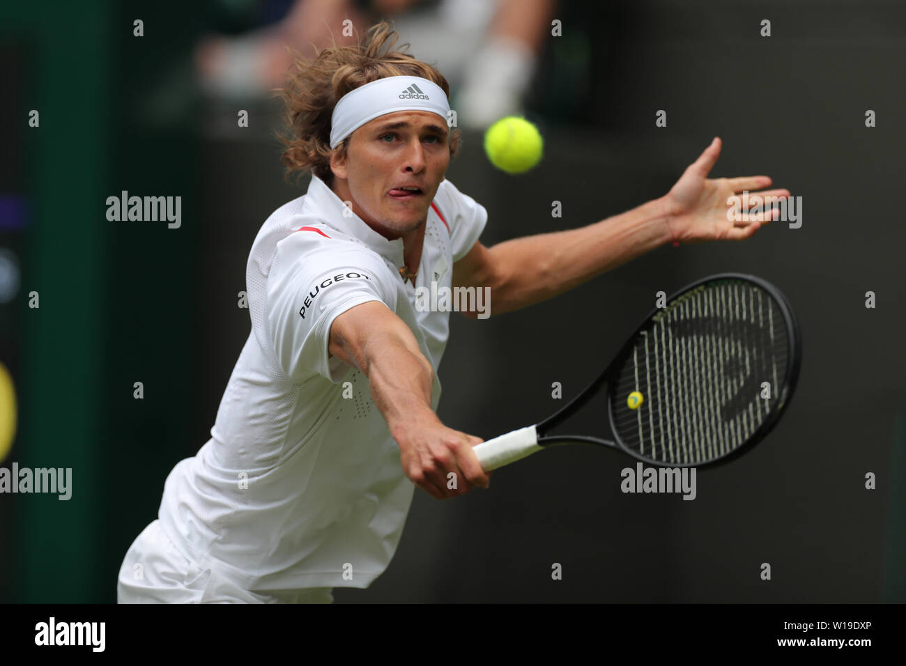 Alexander zverev 2019 hi-res stock photography and images - Alamy
