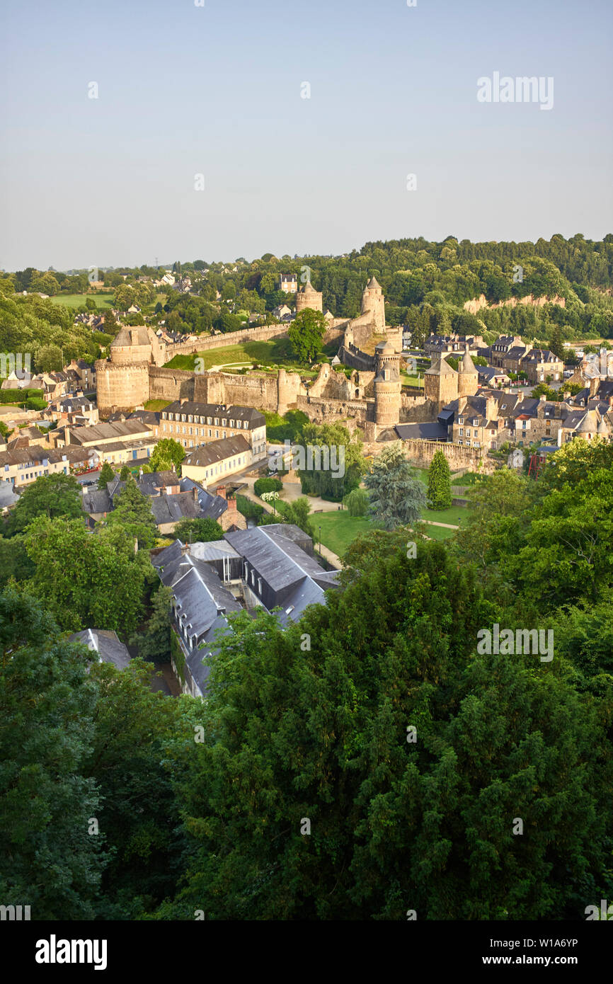 The castle buildings in Fougères viewed from the town gardens, Brittany ...