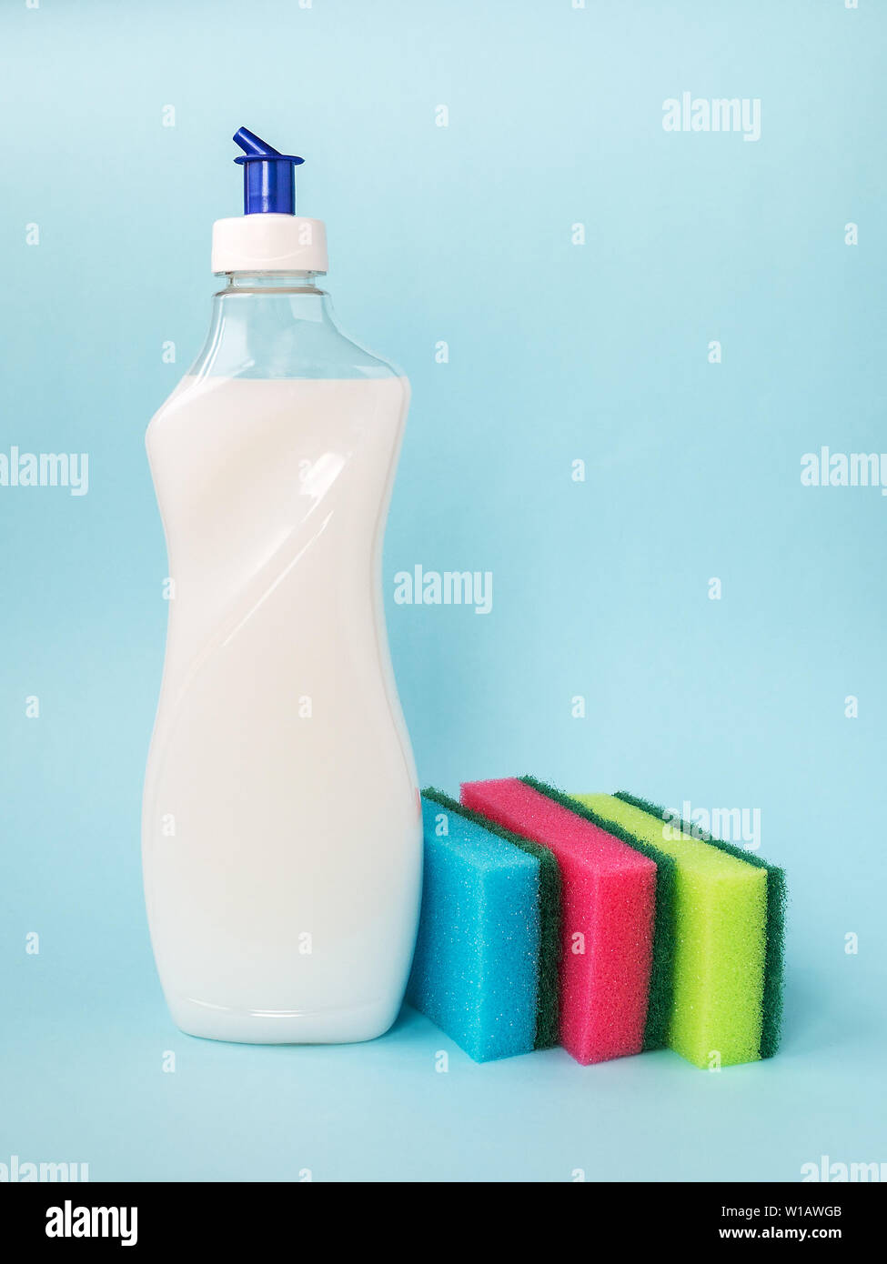Dishwashing Liquid Yellow High Resolution Stock Photography and Images ...