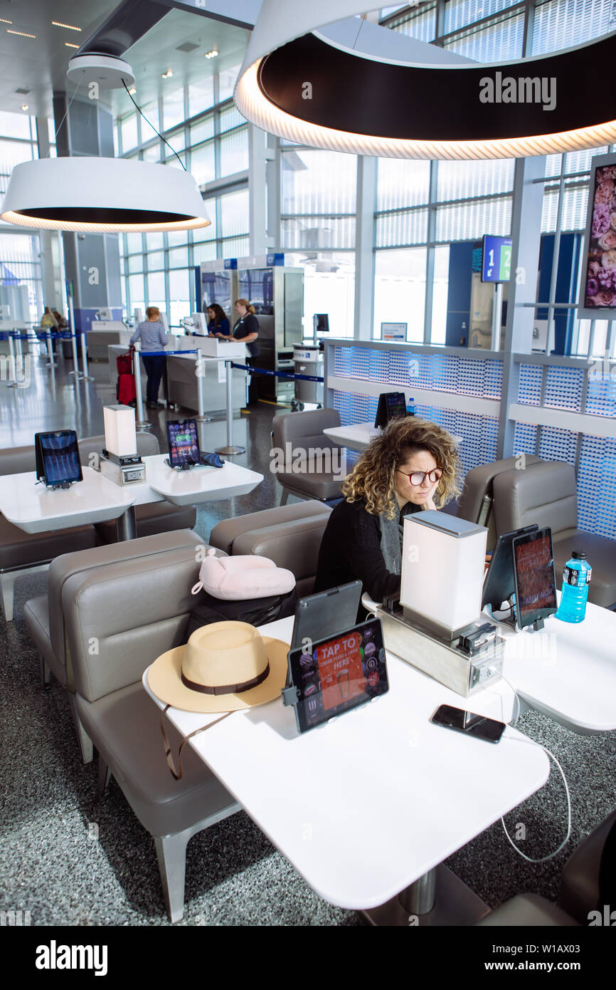 bush intercontinental airport terminal hires stock photography