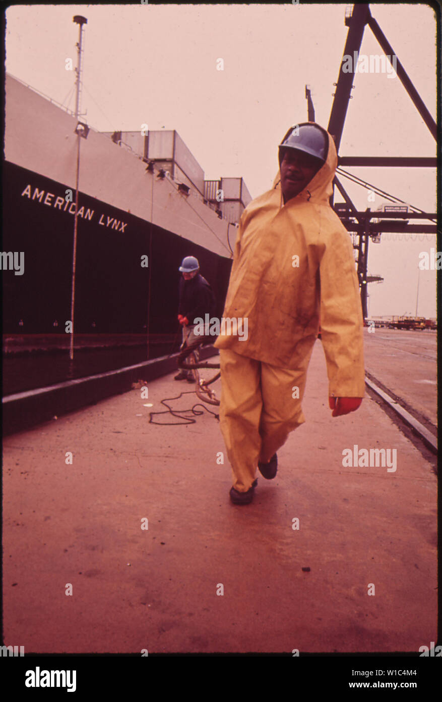 DOCKING THE AMERICAN LYNX AT THE DUNDALK MARINE TERMINAL; General notes