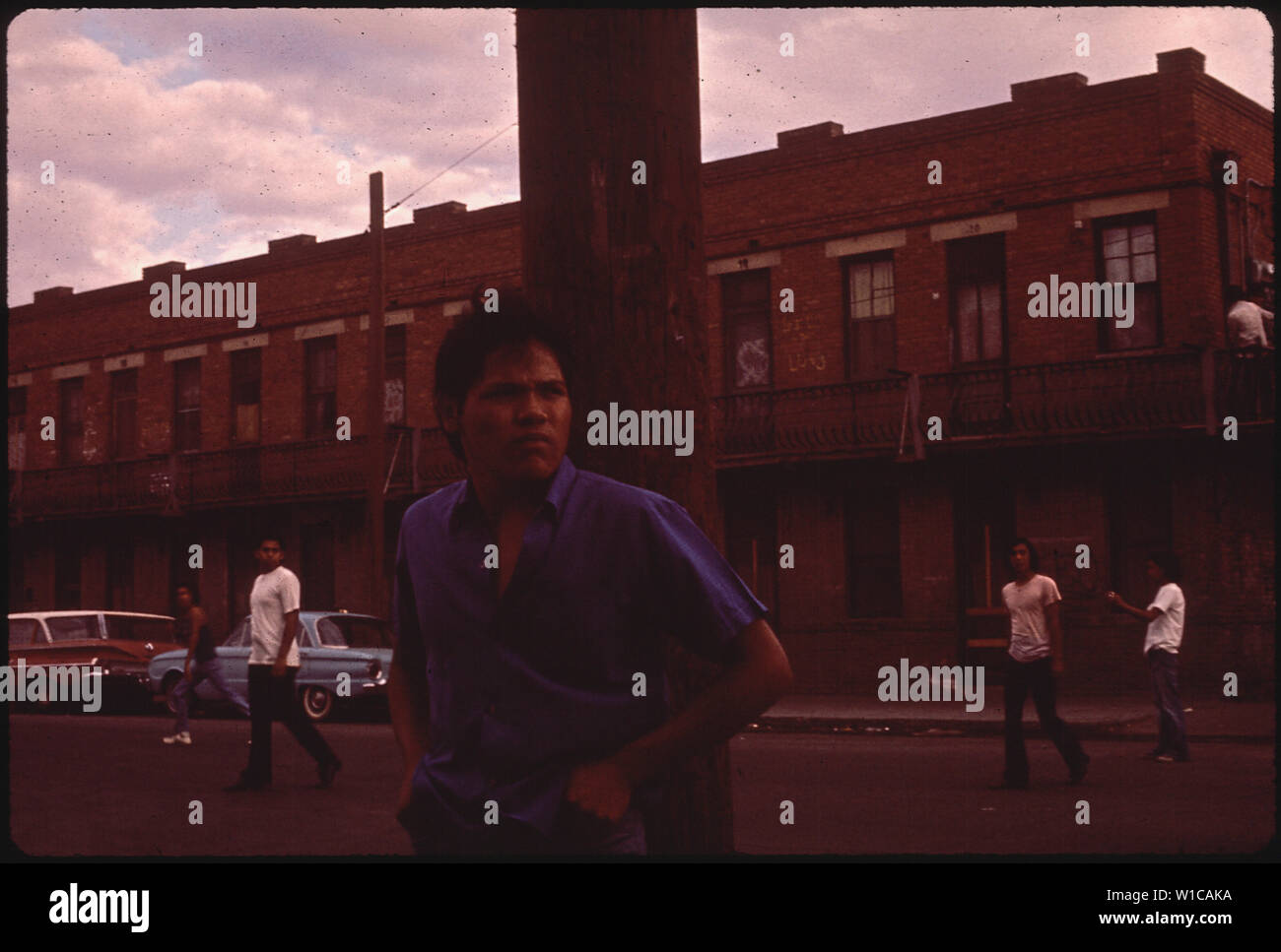 EL PASO'S SECOND WARD, A CHICANO NEIGHBORHOOD WHICH IS LOSING ITS