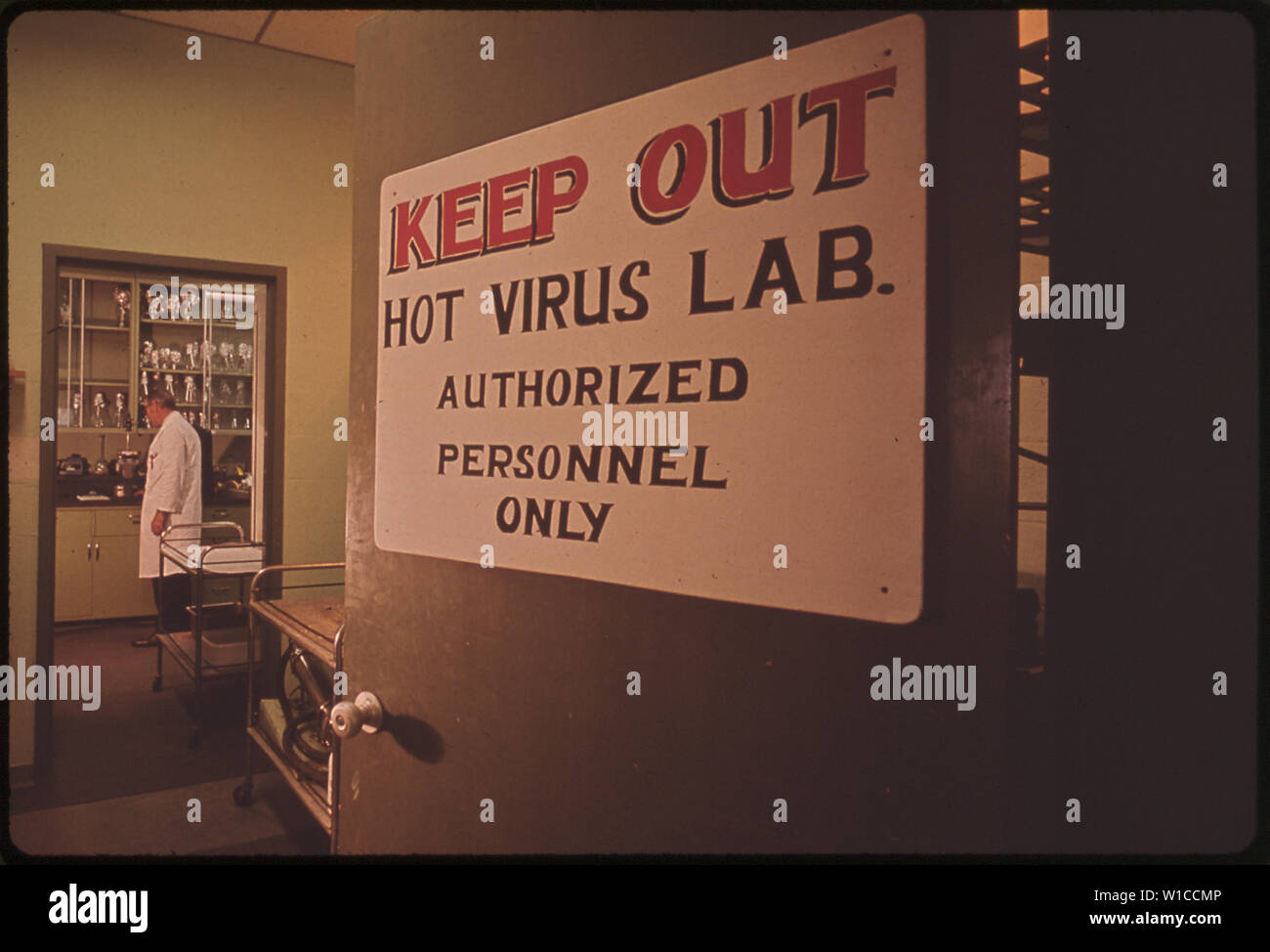 EPA GULF COAST WATER SUPPLY RESEARCH LABORATORY, DAUPHIN ISLAND VIROLOGY SECTION. RESEARCHERS